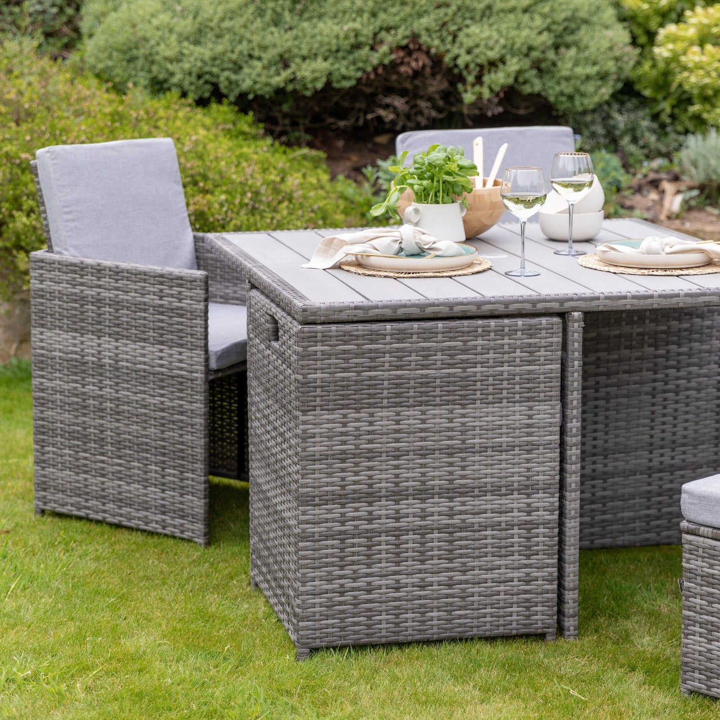 Cube 8 Seater Rattan Outdoor Dining Set Grey LED Premium Parasol - Grey Weave Polywood Top