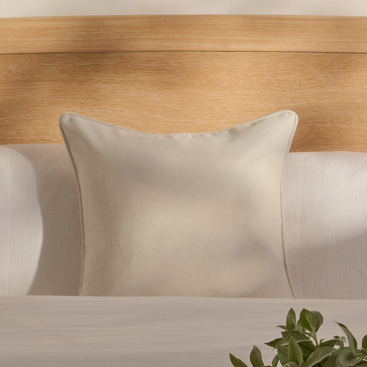 Alford 45x45cm Piped Edge Scatter Cushion Cover - Ivory - Laura James