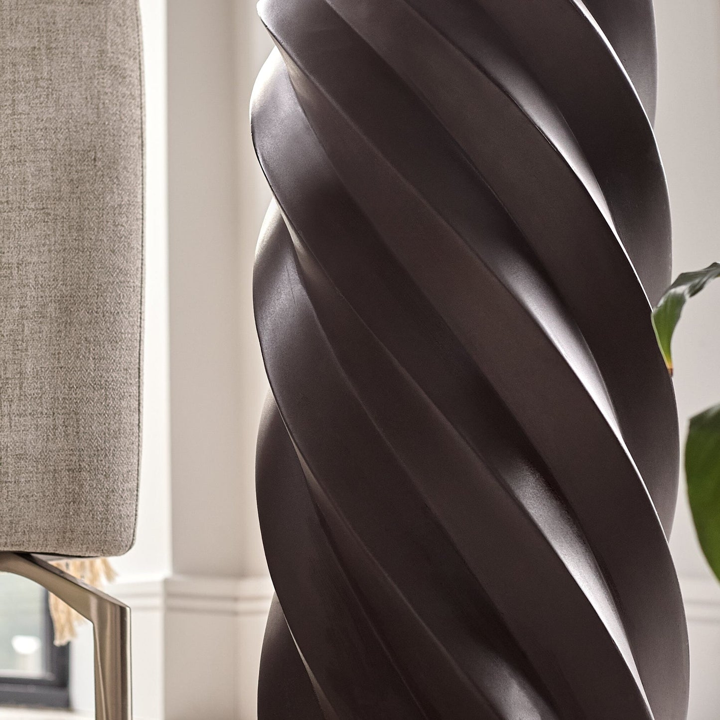 Bianca Concrete Side Table - Black - Laura James