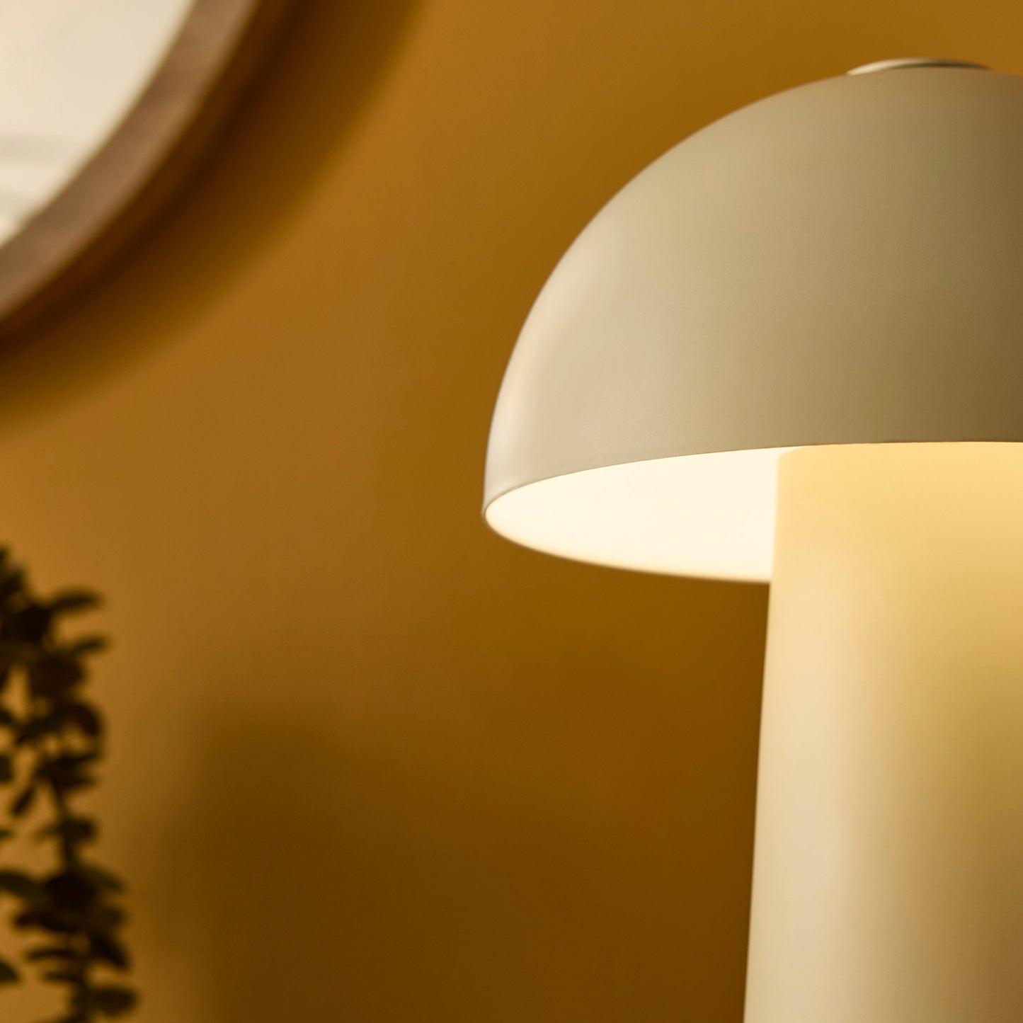 Brockhill Rechargeable Lamp - Clay - Laura James