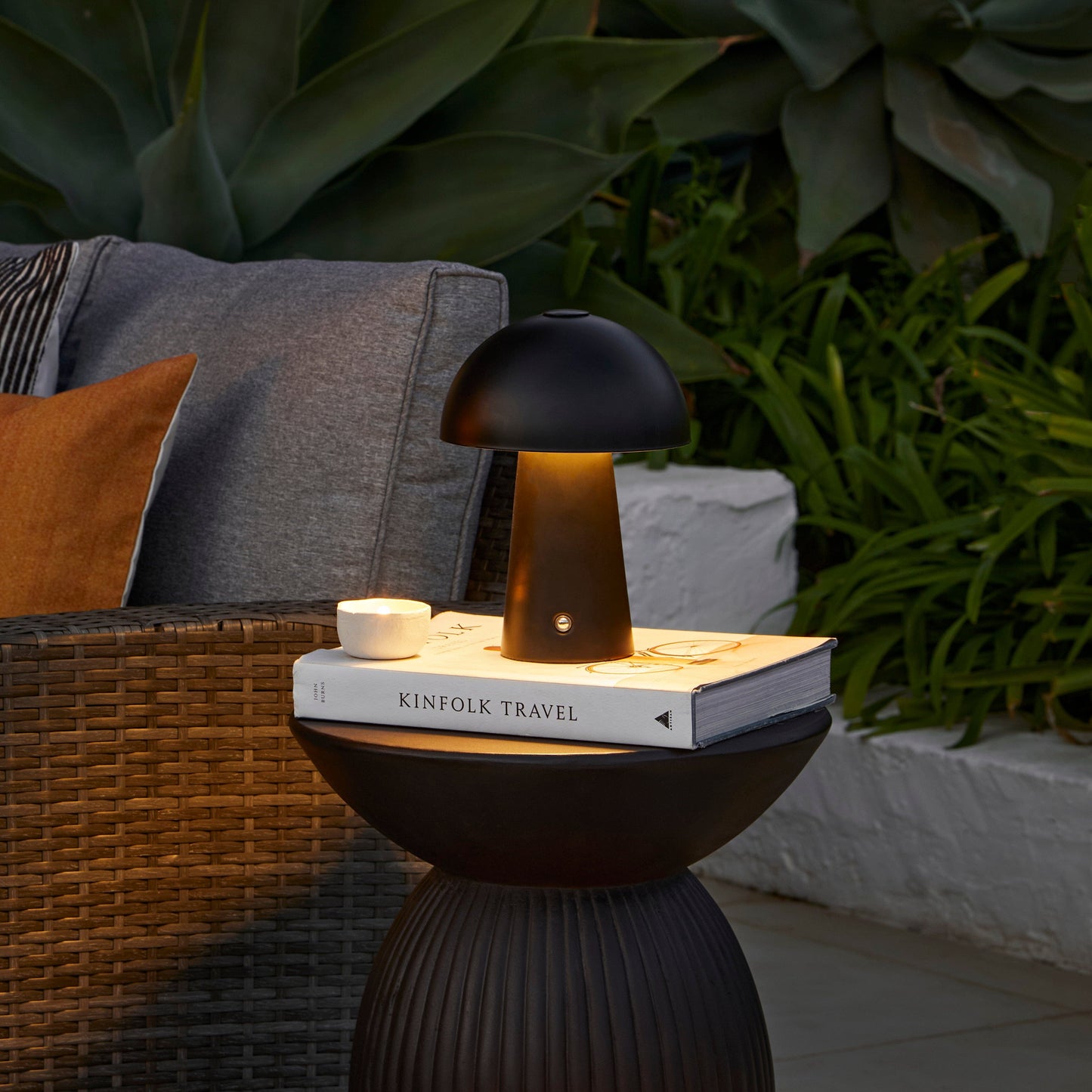 Brockhill Rechargeable Lamp - Grey