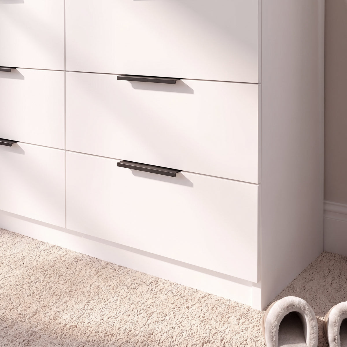 Essie 8 Drawer Chest of Drawers - Pure White