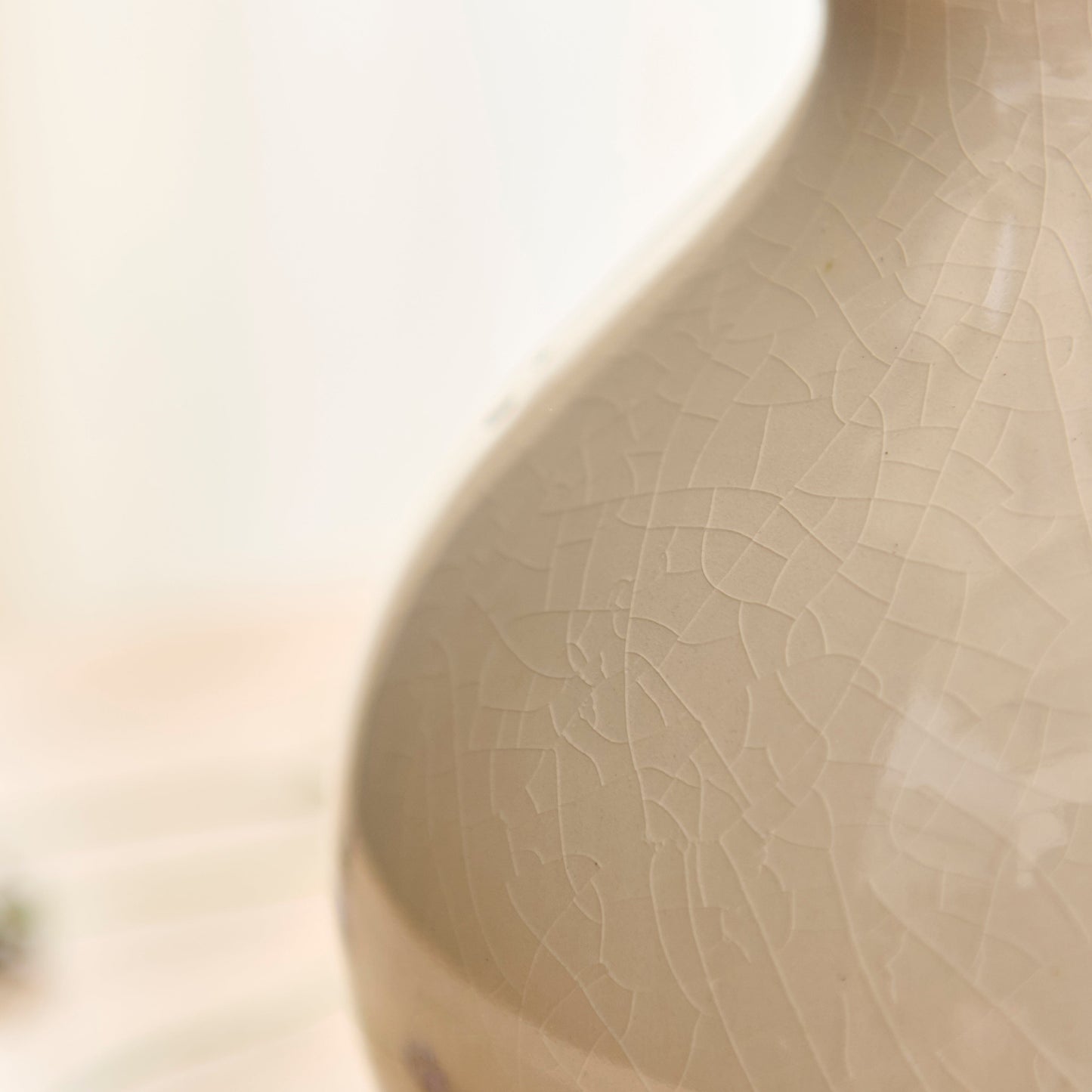 Corsino 16cm Ceramic Vase - Handle - Off White - Laura James