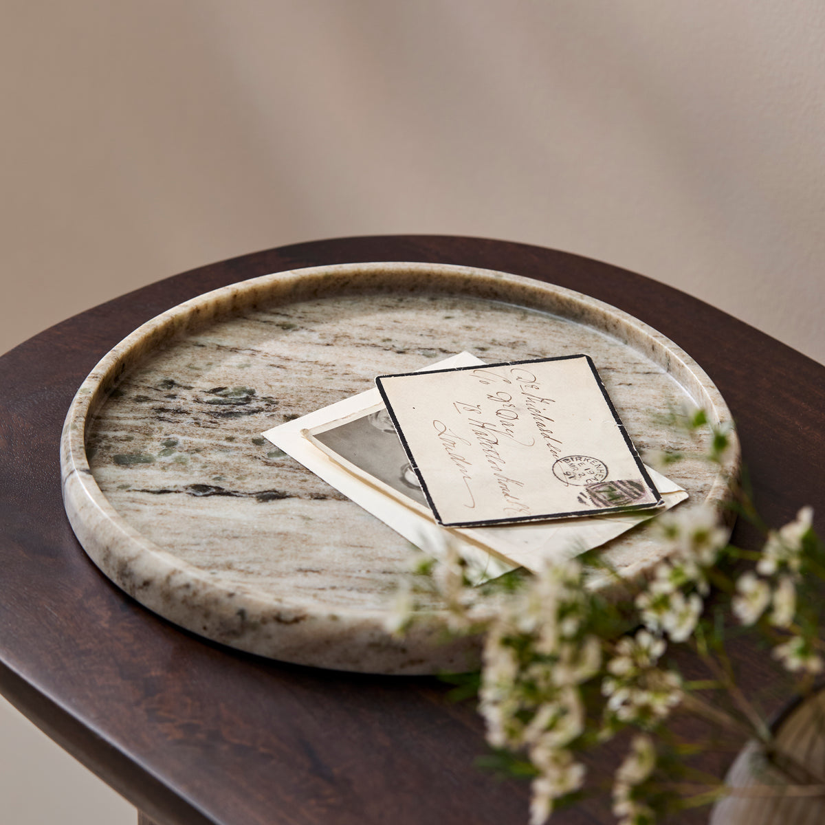 Tiree 26cm Round Tray - Beige Marble - Laura James