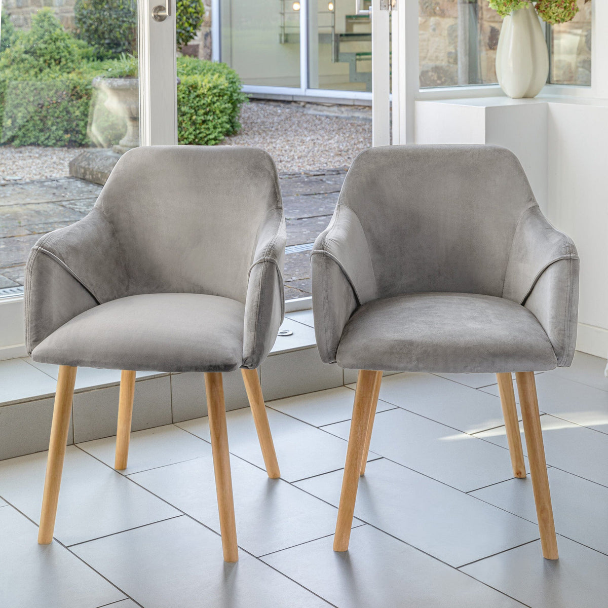 Ella 160cm Pale Oak Dining Table Set - 6 Seater - 4 Freya Dining Chairs with 2 Freya Armchairs - Mist Grey with Pale Oak Legs - Laura James