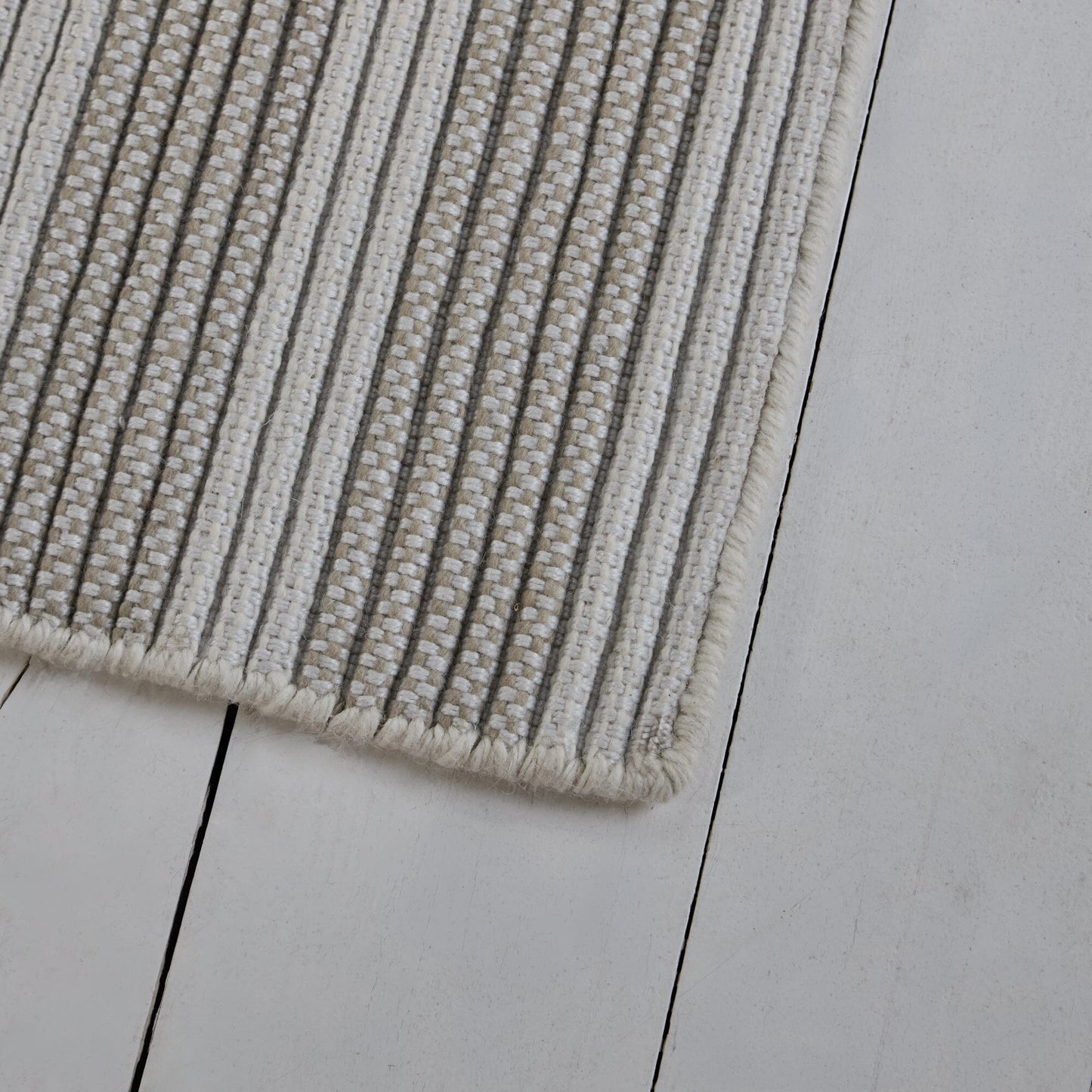 Eluru 200x290cm PET Rug - Off White & Clay - Laura James