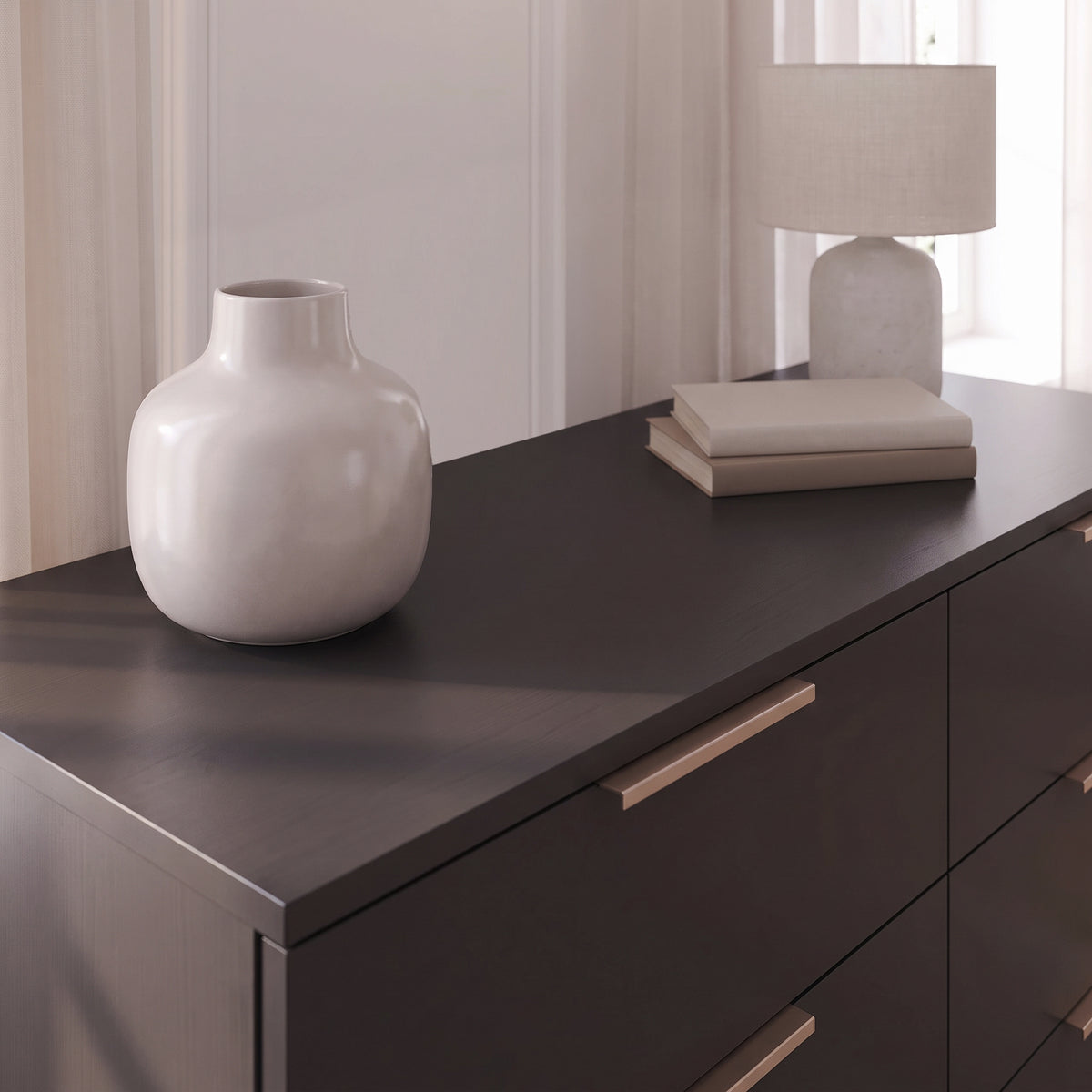 Essie 8 Drawer Chest of Drawers - Black