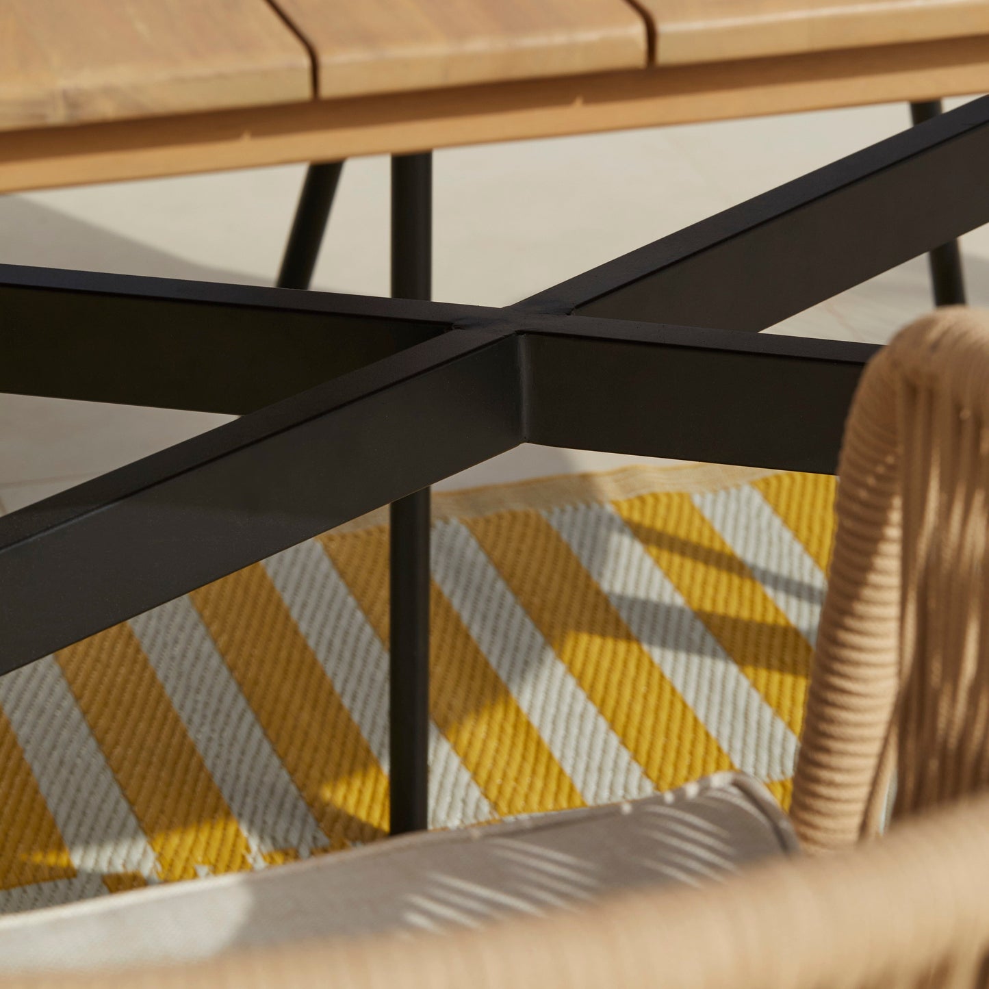 Ezra 6 Seater Oval Wooden Garden Dining Set with 6 Hali Natural Rope Chairs - Laura James