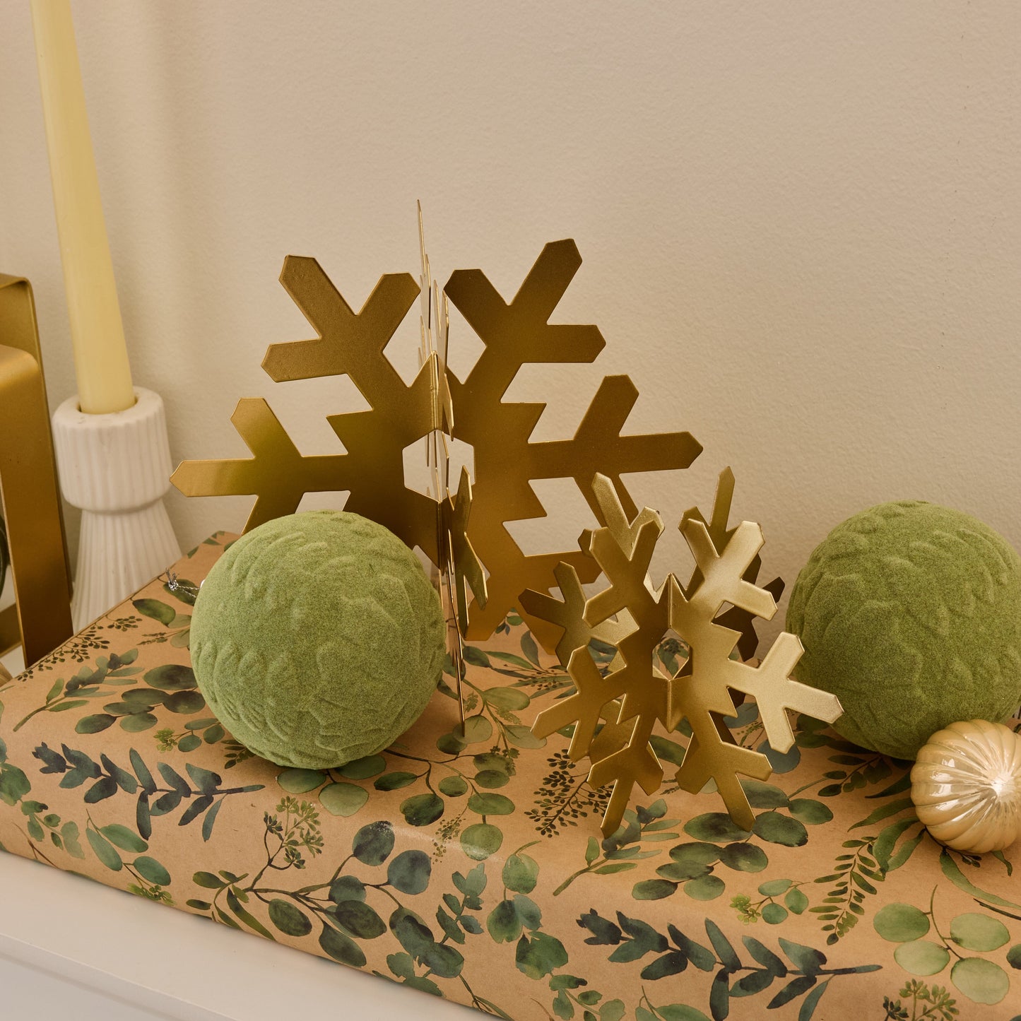 Falun_15cm_Metal_Snowflake_Ornament_Gold-1 - Laura James