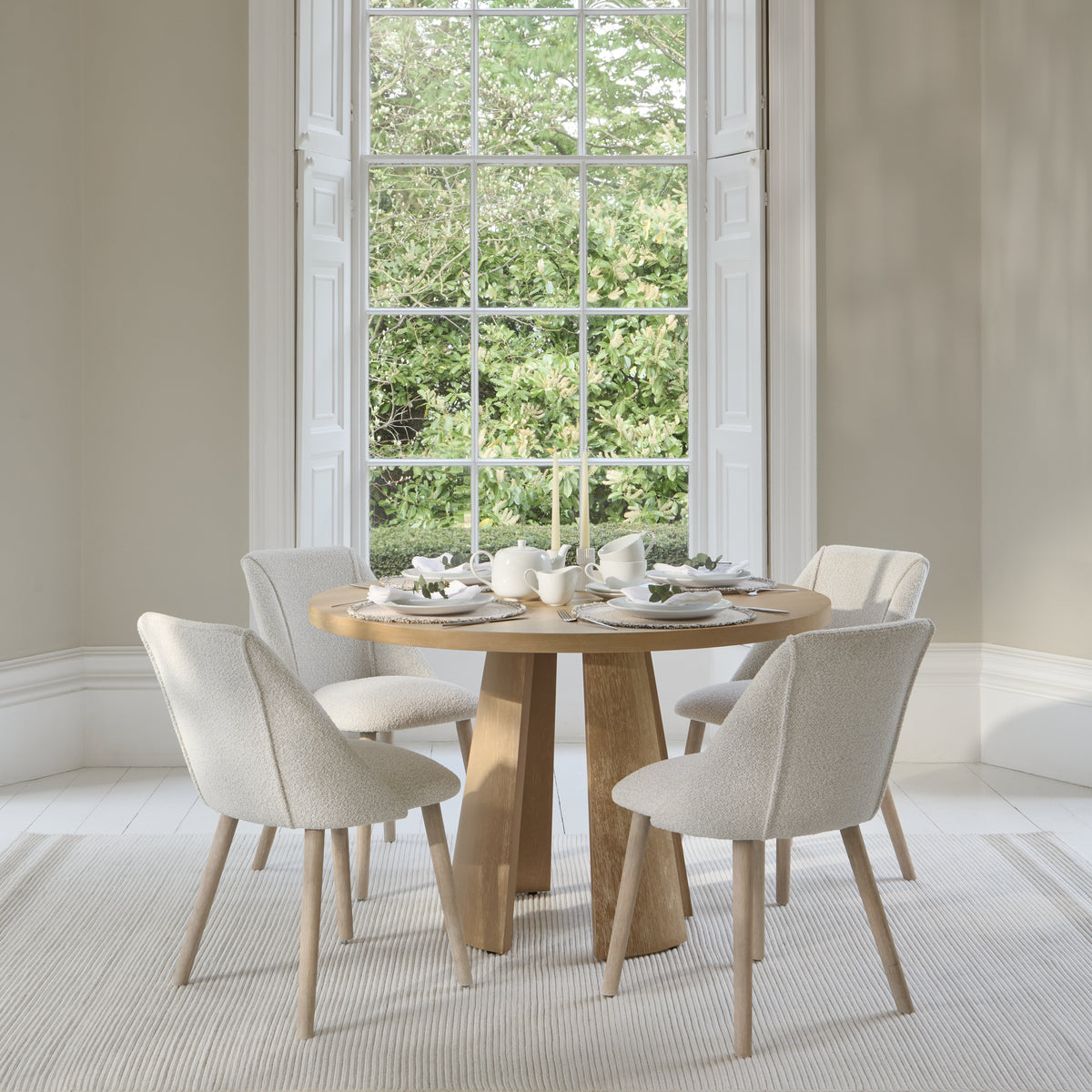 Farren 120cm Whitewash Oak Round Dining Table Set - 4 Seater - Freya Oat Boucle Dining Chairs with Whitewash Legs - Laura James
