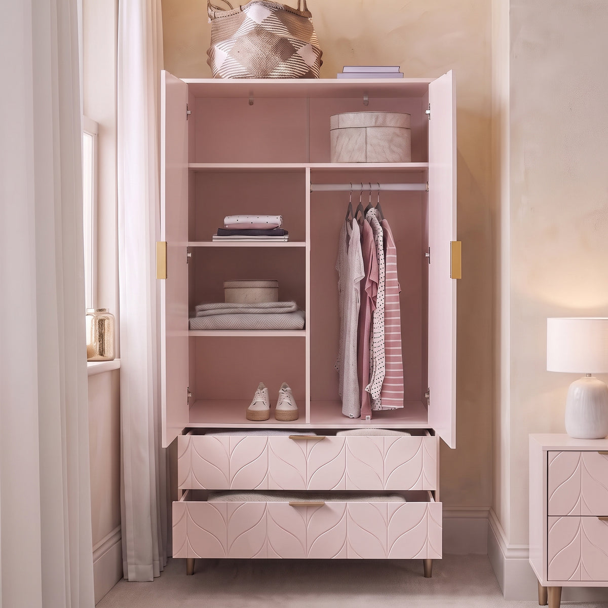 Gloria 4 Piece Bedroom Furniture Set - 4 Over 4 Chest of Drawers - Blush Pink
