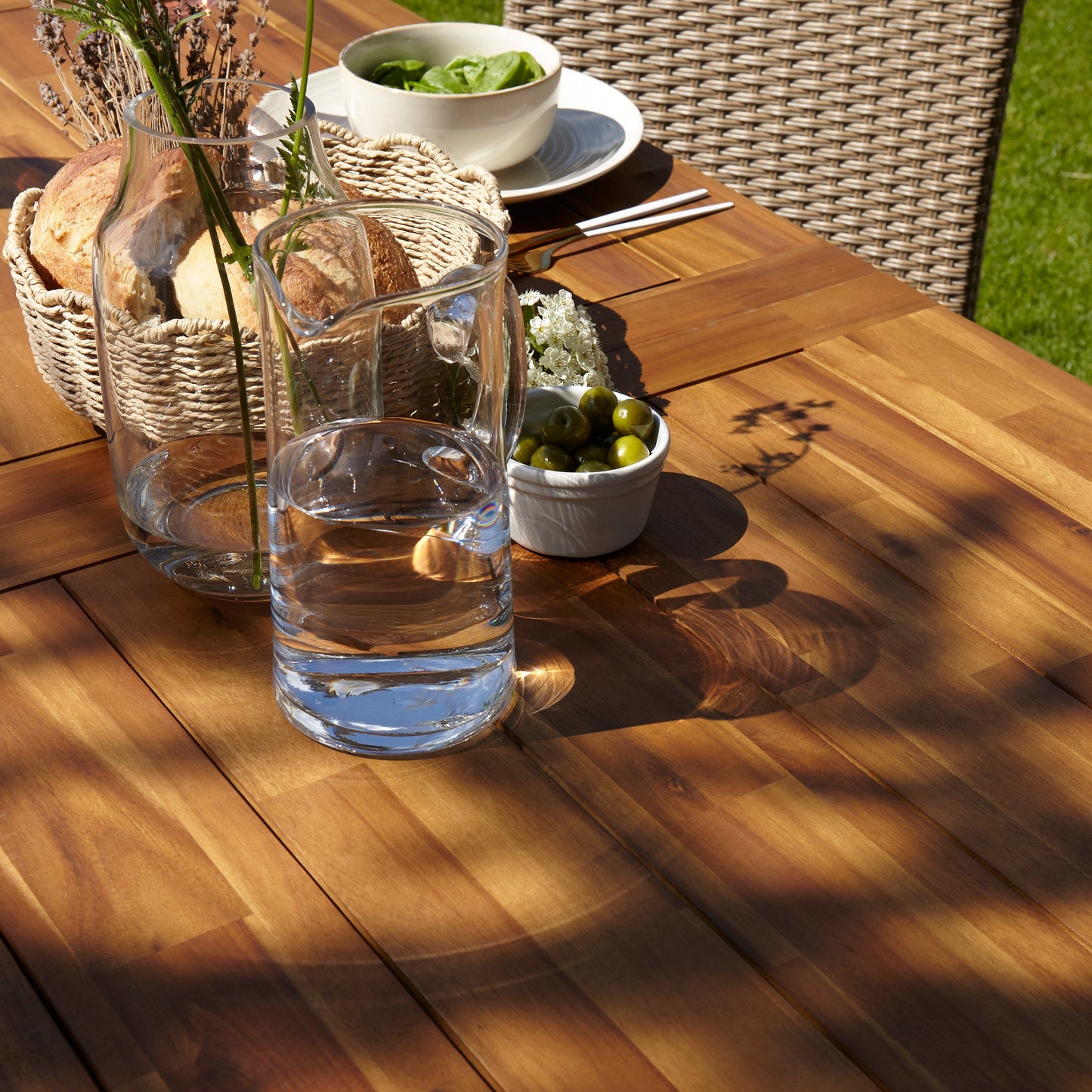 Hali 8 Seater Wooden Outdoor Dining Set with Hali Pink Chairs & Grey Lean Over Parasol - 235cm