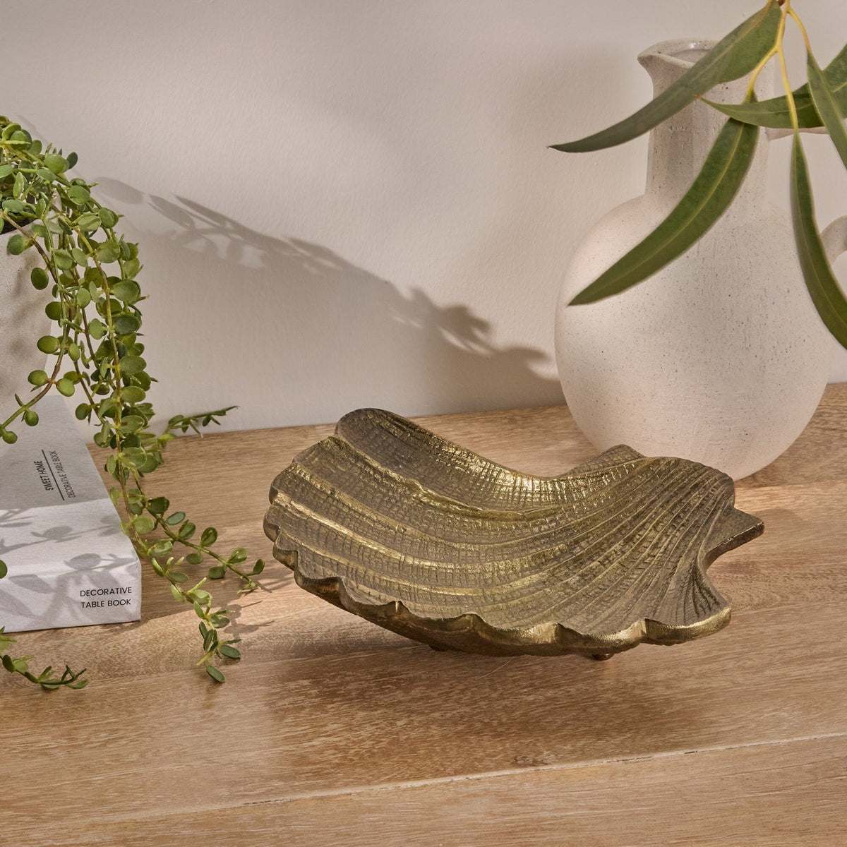 Herne 24cm Metal Shell Dish - Gold - Laura James
