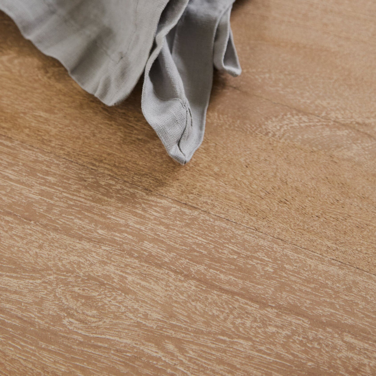 Imogen Chalked Mango Wood Round Dining Table - 120cm - Laura James