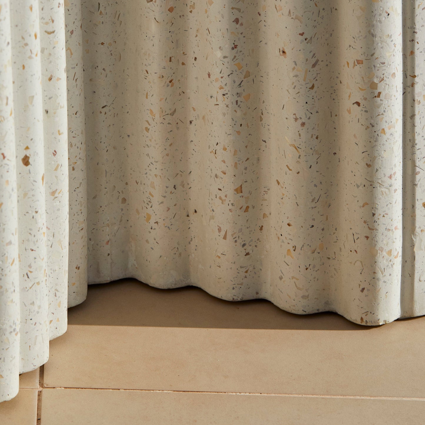 Karasi_30cm_Side_Table_Paprika_Terrazzo