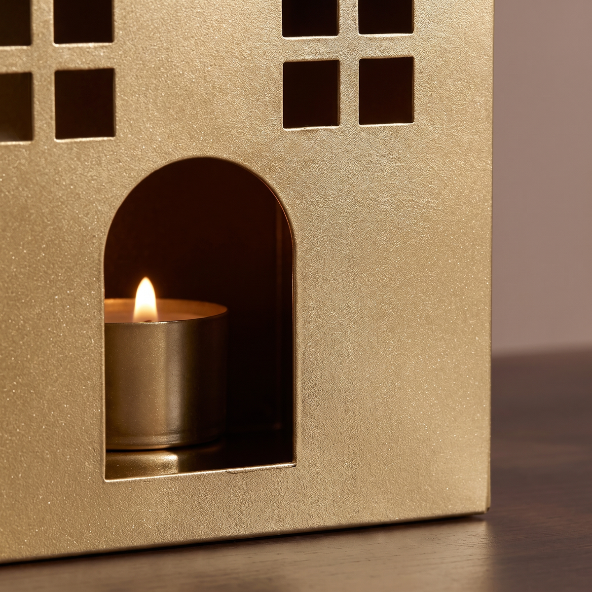 Mora 18.5cm House Candle Holder II - Heritage Gold