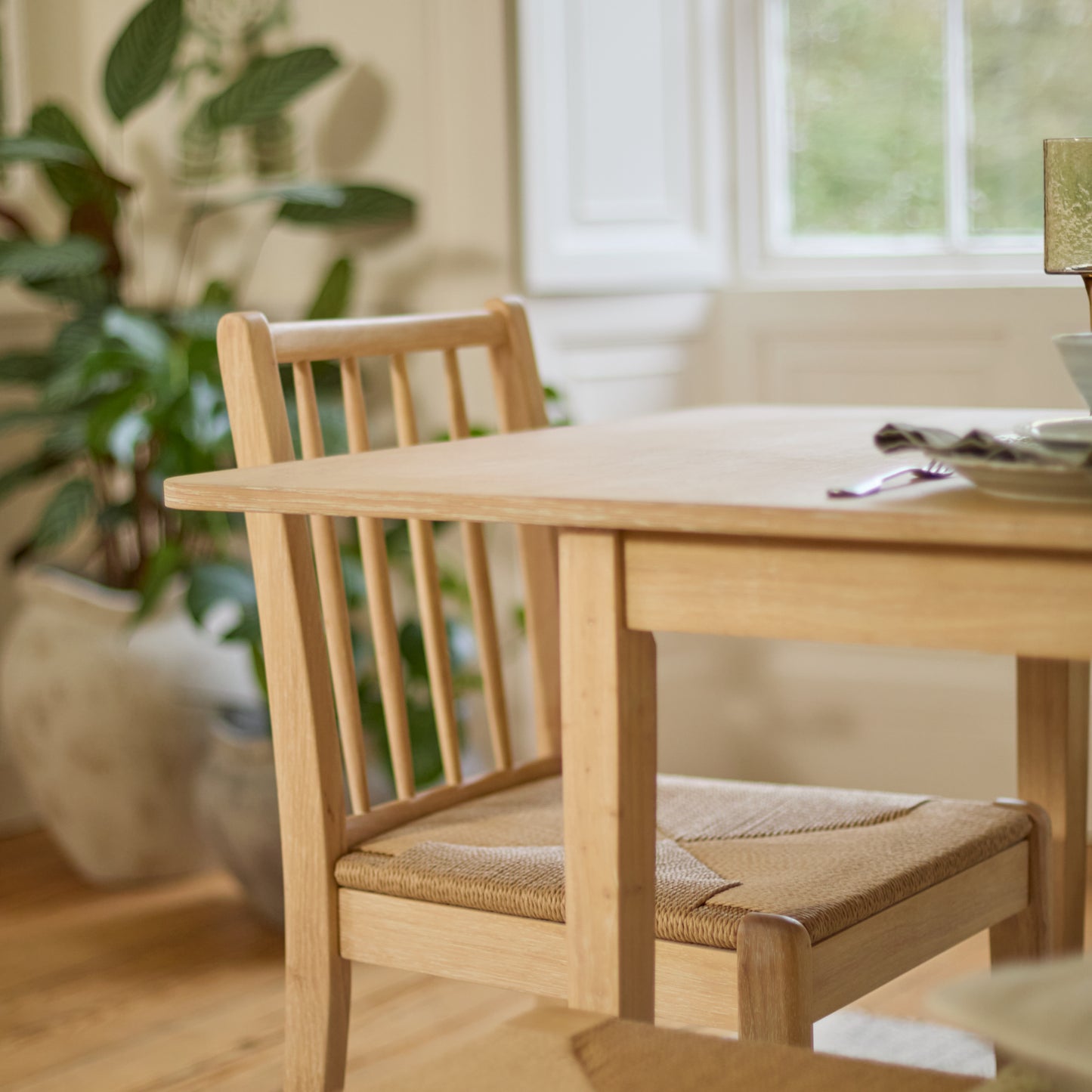 Paul 160-220cm Whitewash Oak Extending Dining Table Set - 6 Seater - 2 Tilly Wood String Dining Chair with 2 Tilly Wood String Dining Bench - Laura James