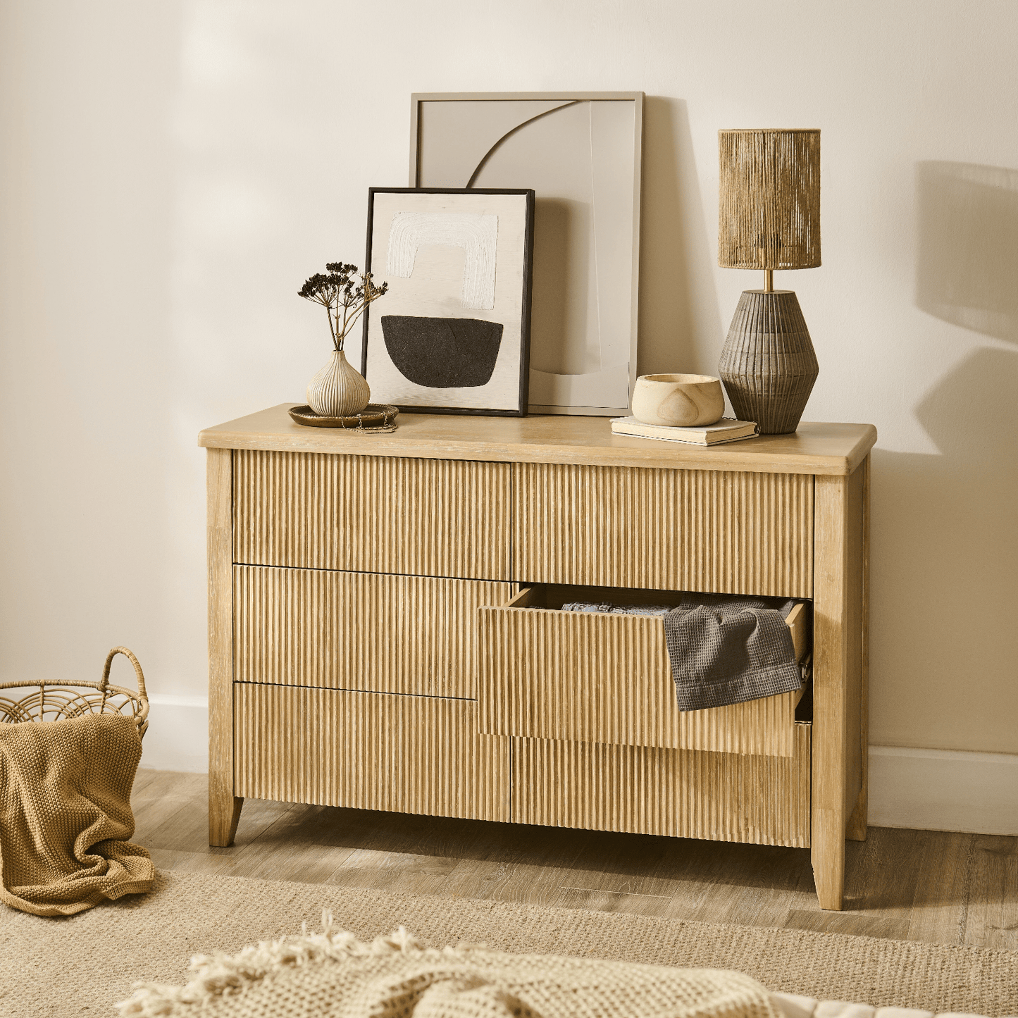 Raleigh 6 Drawer Chest of Drawers - Whitewash