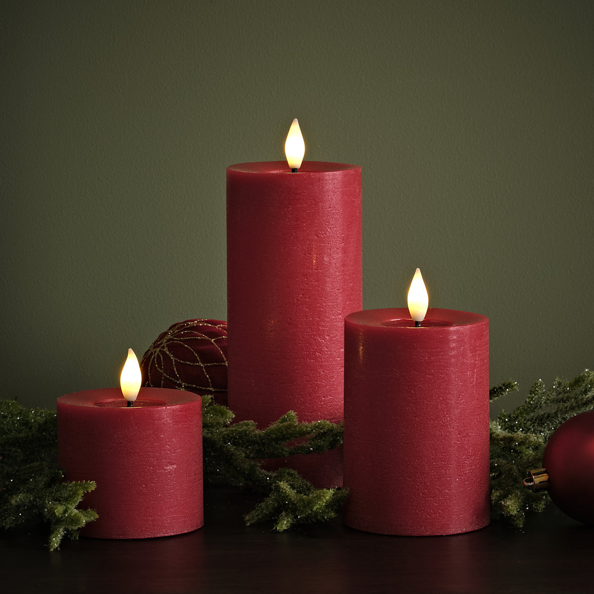 Samsta Battery Pillar Candles - Set of 3 - Christmas Red