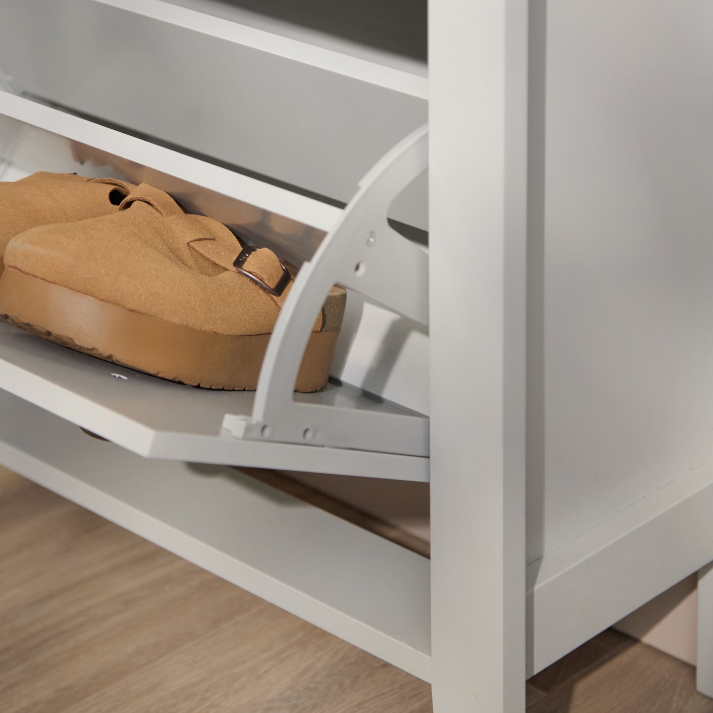 Sandhurst 60cm Three Door Shoe Cabinet - Snow White with Coastal Oak Top - Laura James
