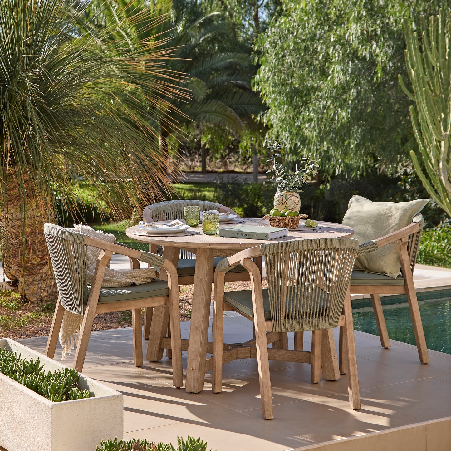 Shiro 4 Seater Round Wooden Garden Dining Set with Shiro Green Rope Dining Chairs - 120cm - Laura James