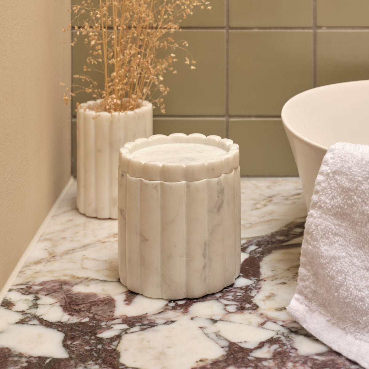 Tiree 10cm Lidded Pot - White Marble - Laura James