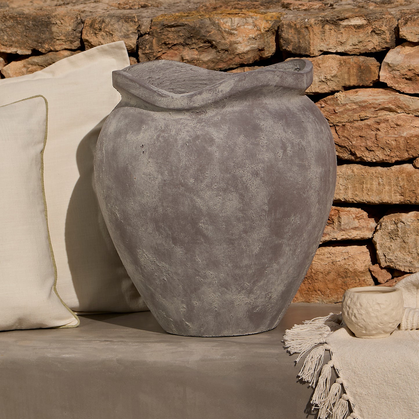 Tomar Fiber Cement 46cm Planter - Rustic Grey