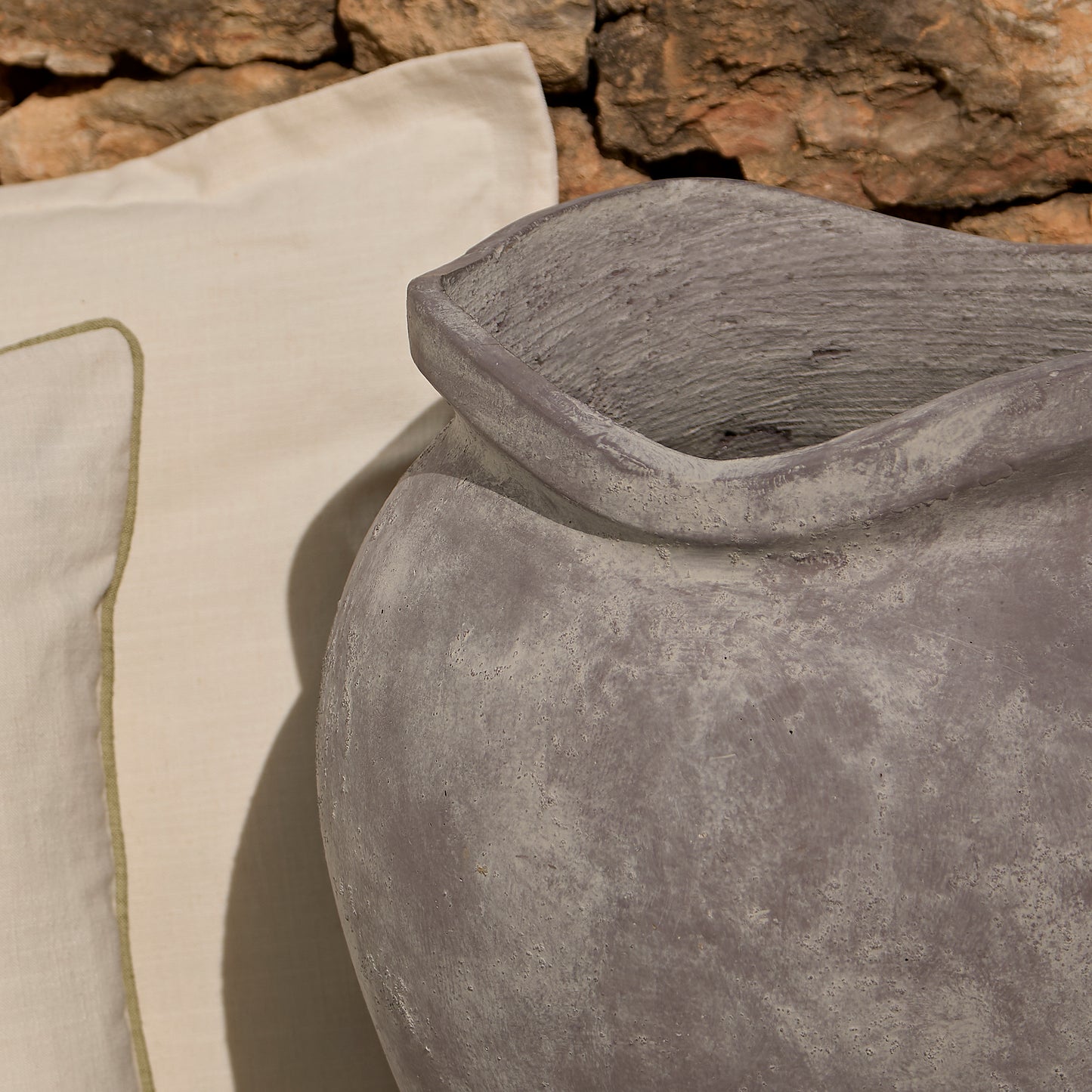 Tomar Fiber Cement 46cm Planter - Rustic Grey