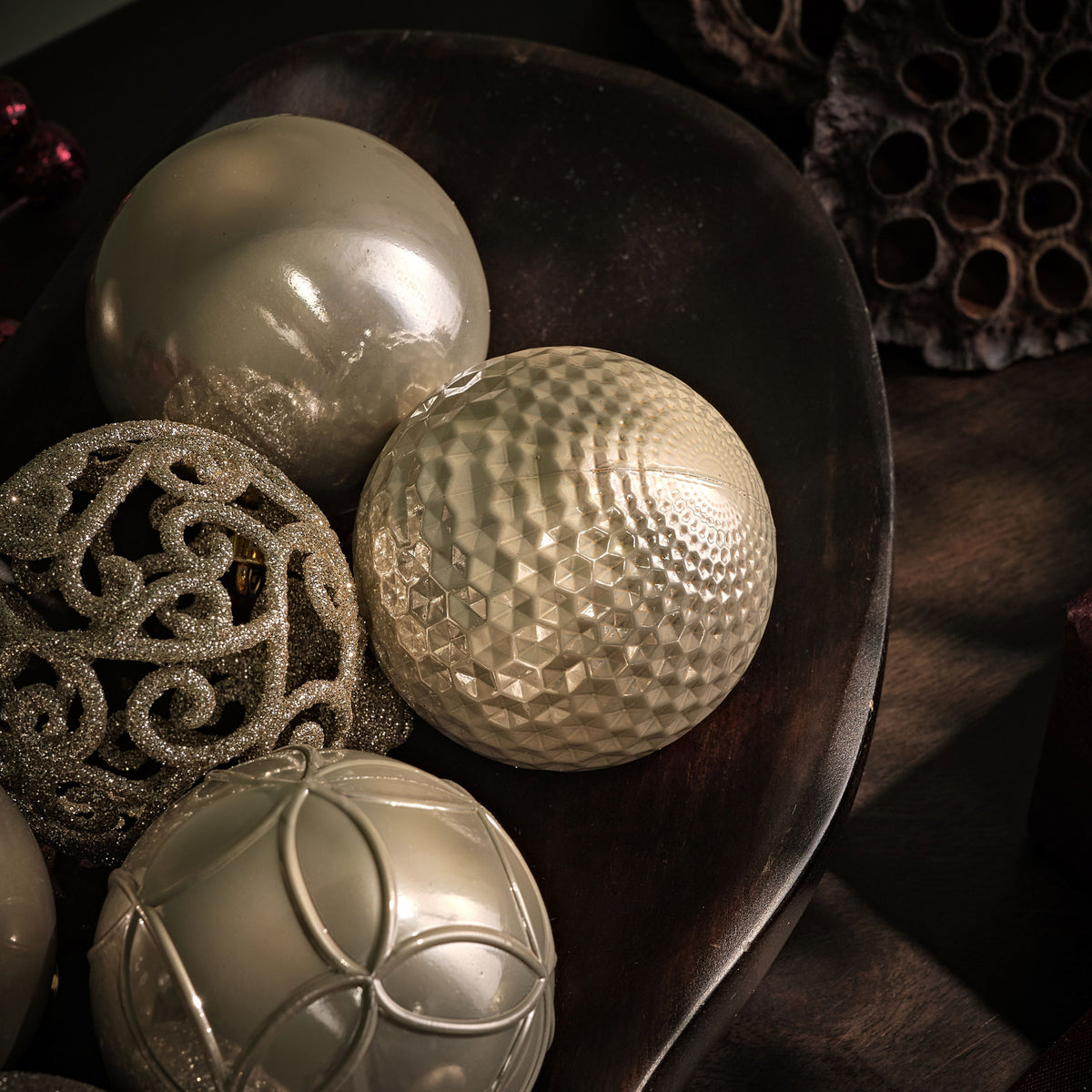 Valen Shatterproof Mixed Baubles - Set of 37 - Pearl Gold