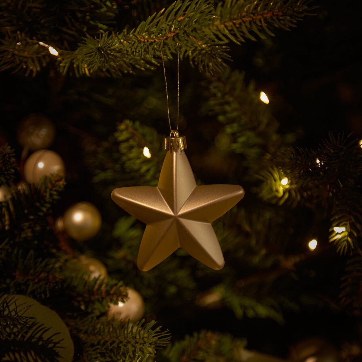Valen Shatterproof 7.5cm Mixed Hanging Stars - Set of 6 - Pearl Gold - Laura James