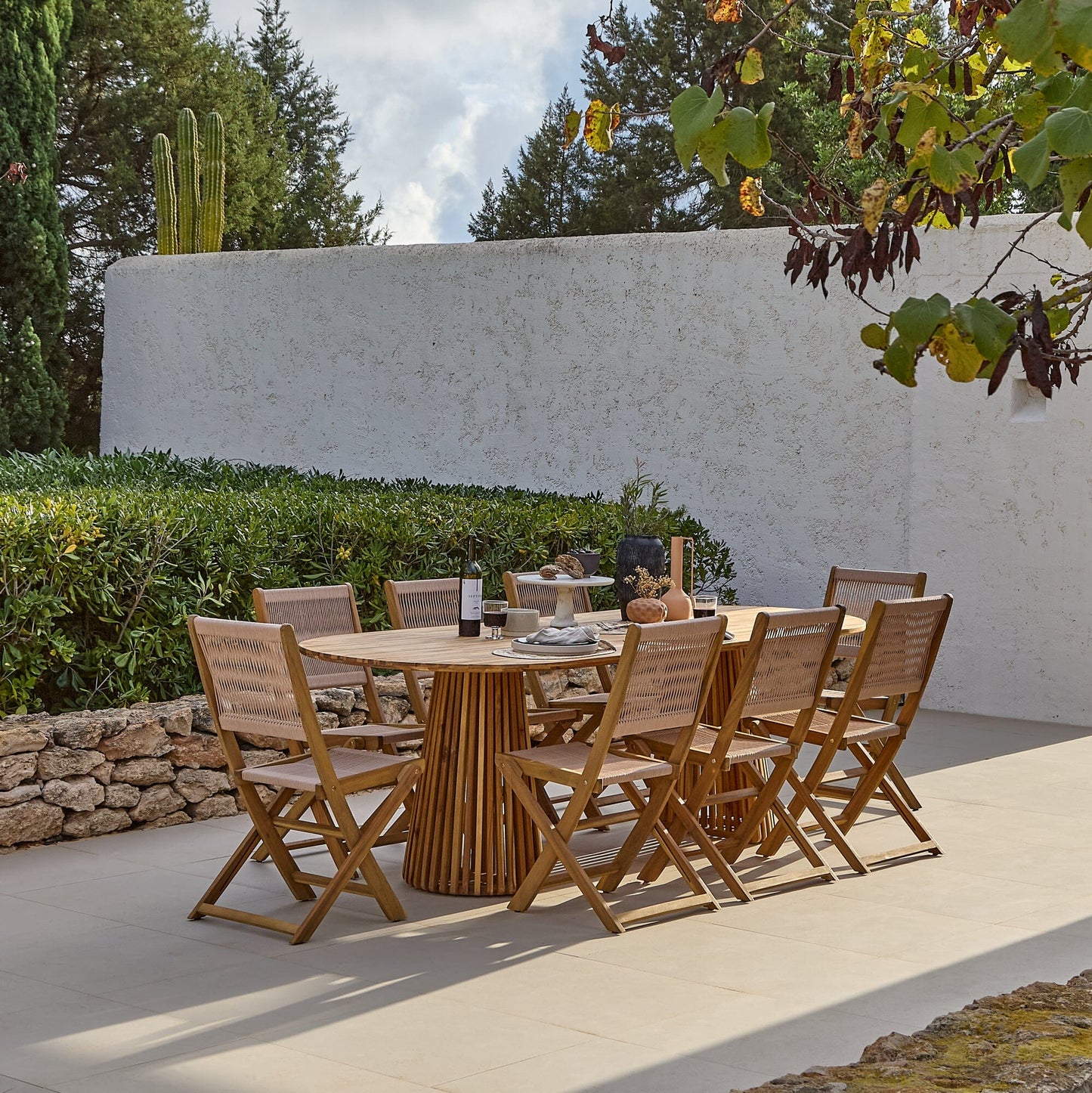 Willow Whitewash Oval 8 Seater Dining Table with Cove Dining Chair - Laura James
