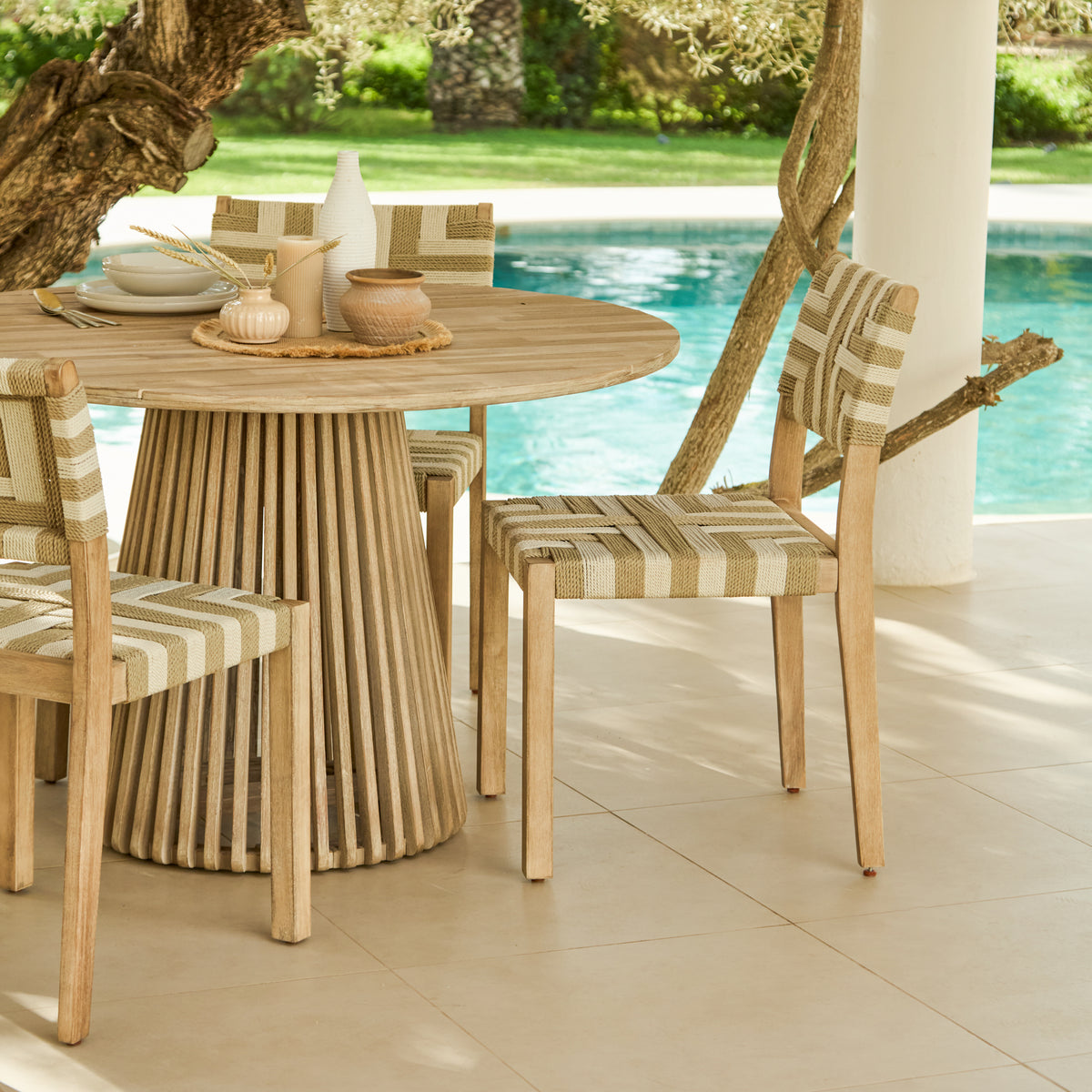 Willow 4 Seater Wooden Brushed Light Acacia Round Dining Set with Saffron Natural and Beige Chairs - Laura James