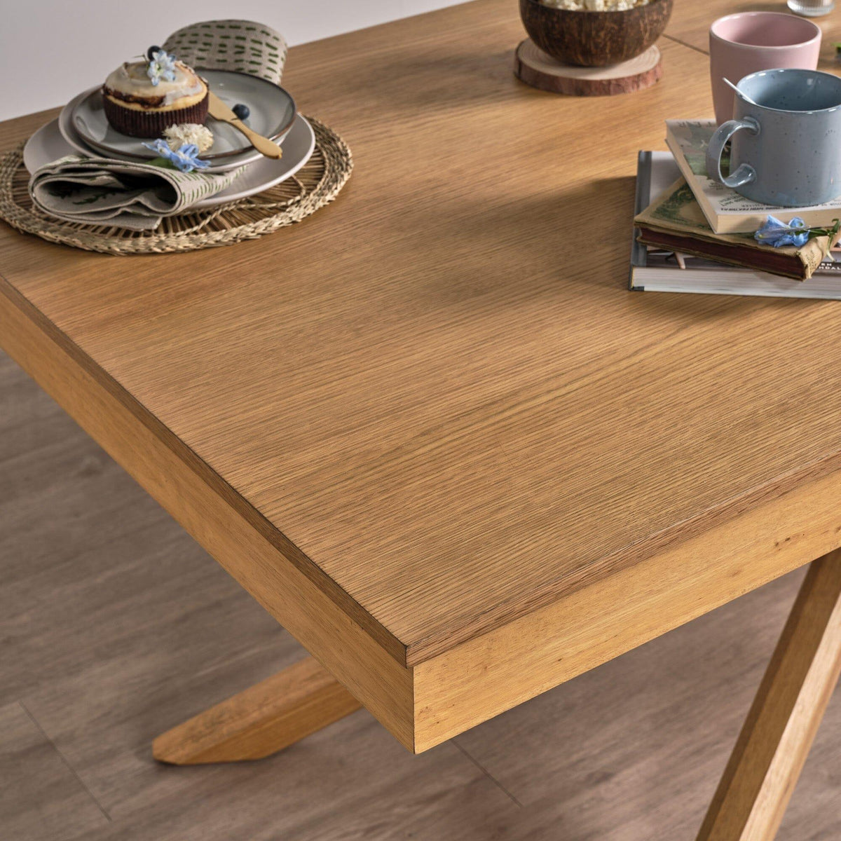 Amelia Oak Extending Dining Table Set - 6 Seater - Oak Armchairs