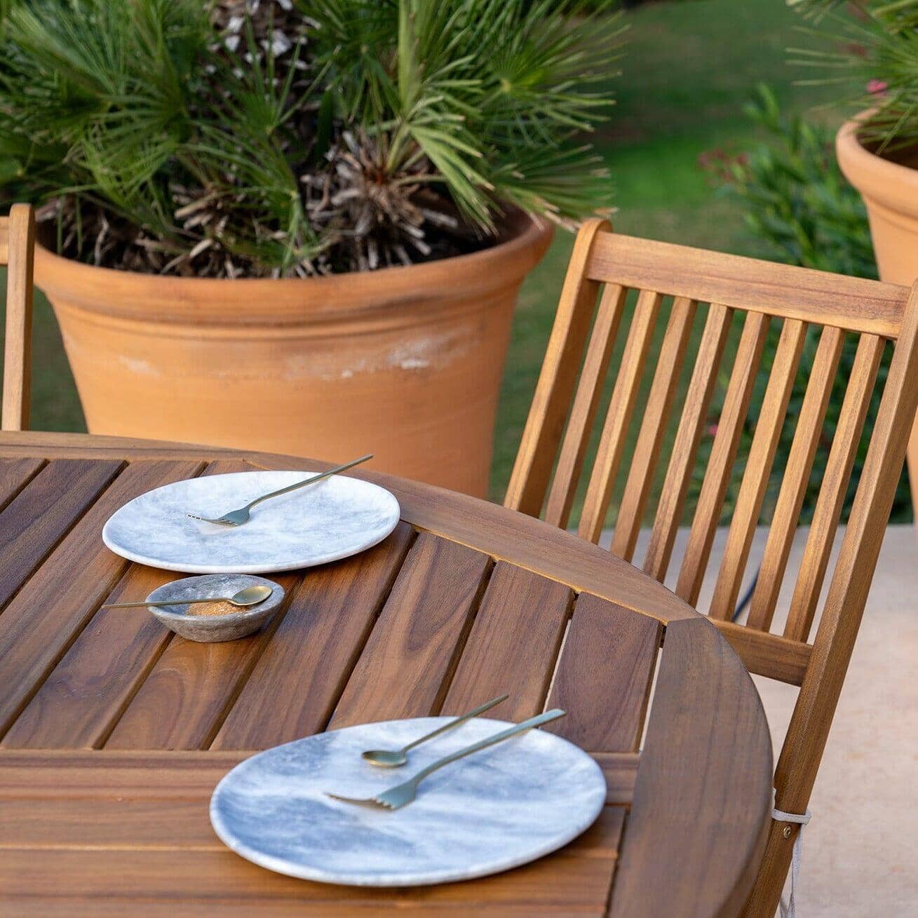 Ashby 4 Seater Round Wooden Garden Armchair Dining Set - 100cm