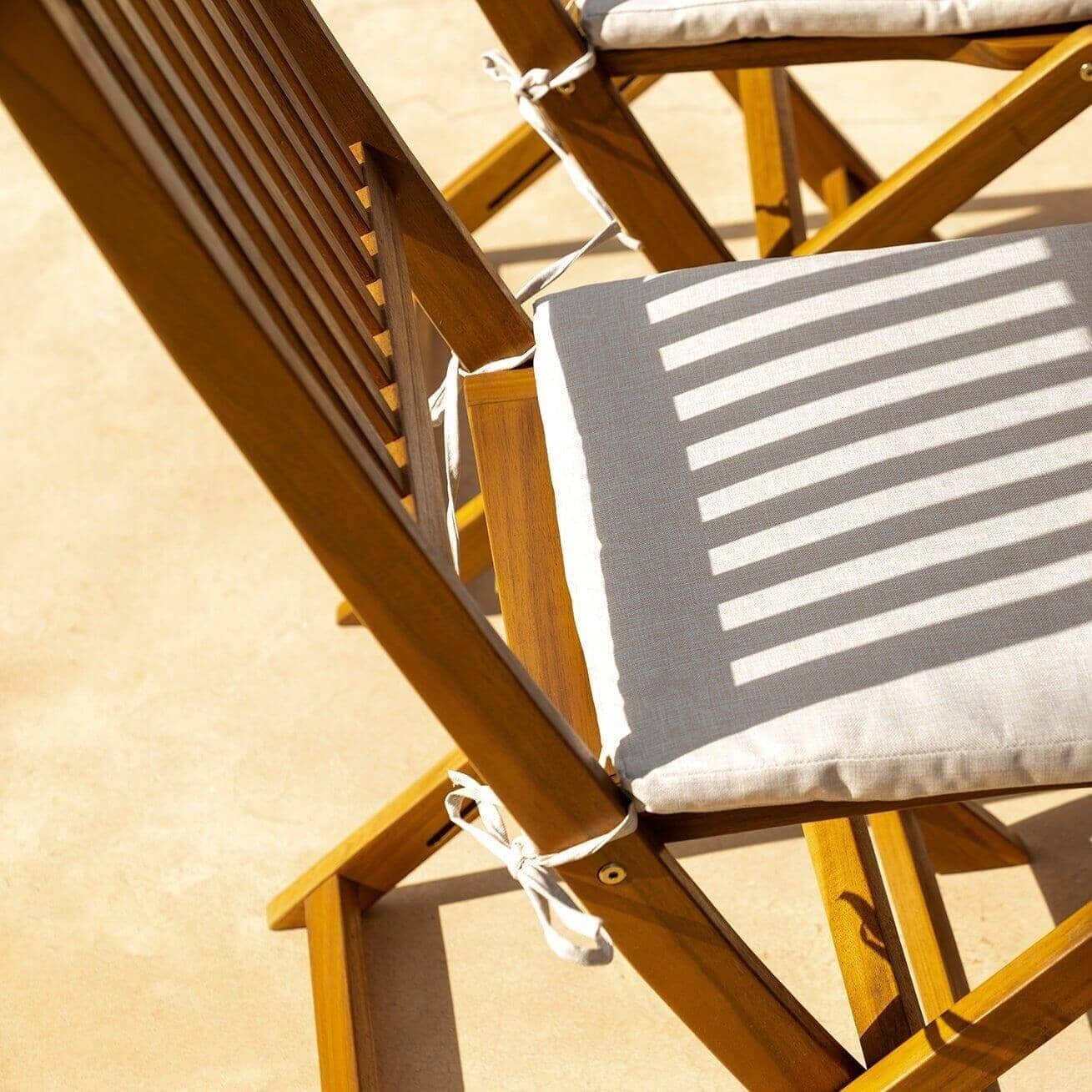 Ashby 4 Seater Wooden Rectangular Garden Dining Set with Cream Parasol - 120cm