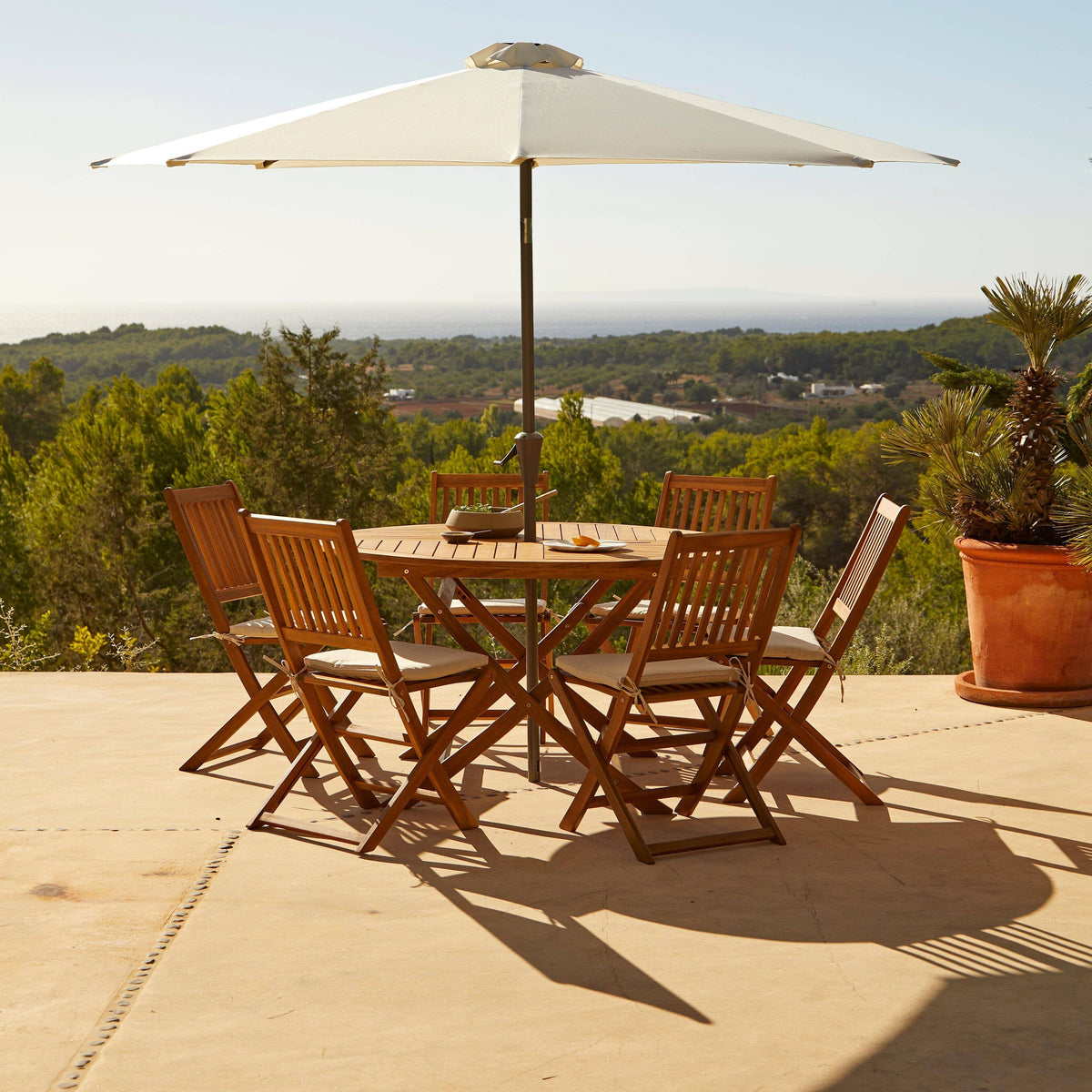 Cream Parasol - 2.7m Round