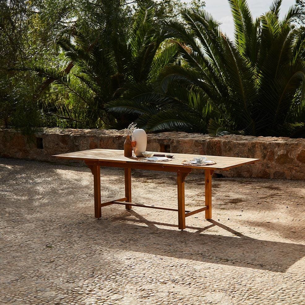 Aspen 6 Seater Wooden Extendable Garden Dining Set with Cushions & Cream LED Premium Parasol - 160cm to 240cm