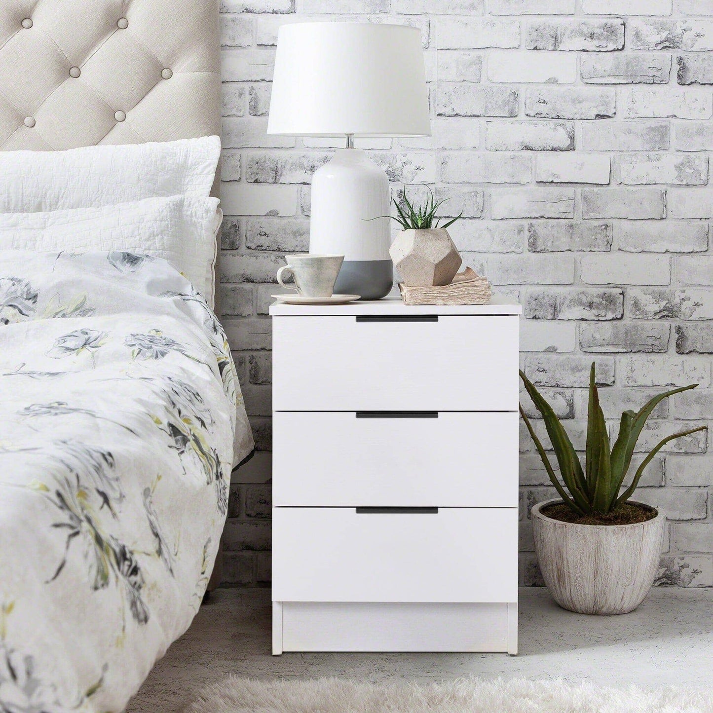 Essie 3 Piece Bedroom Set - 8 Chest of Drawers - Pure White