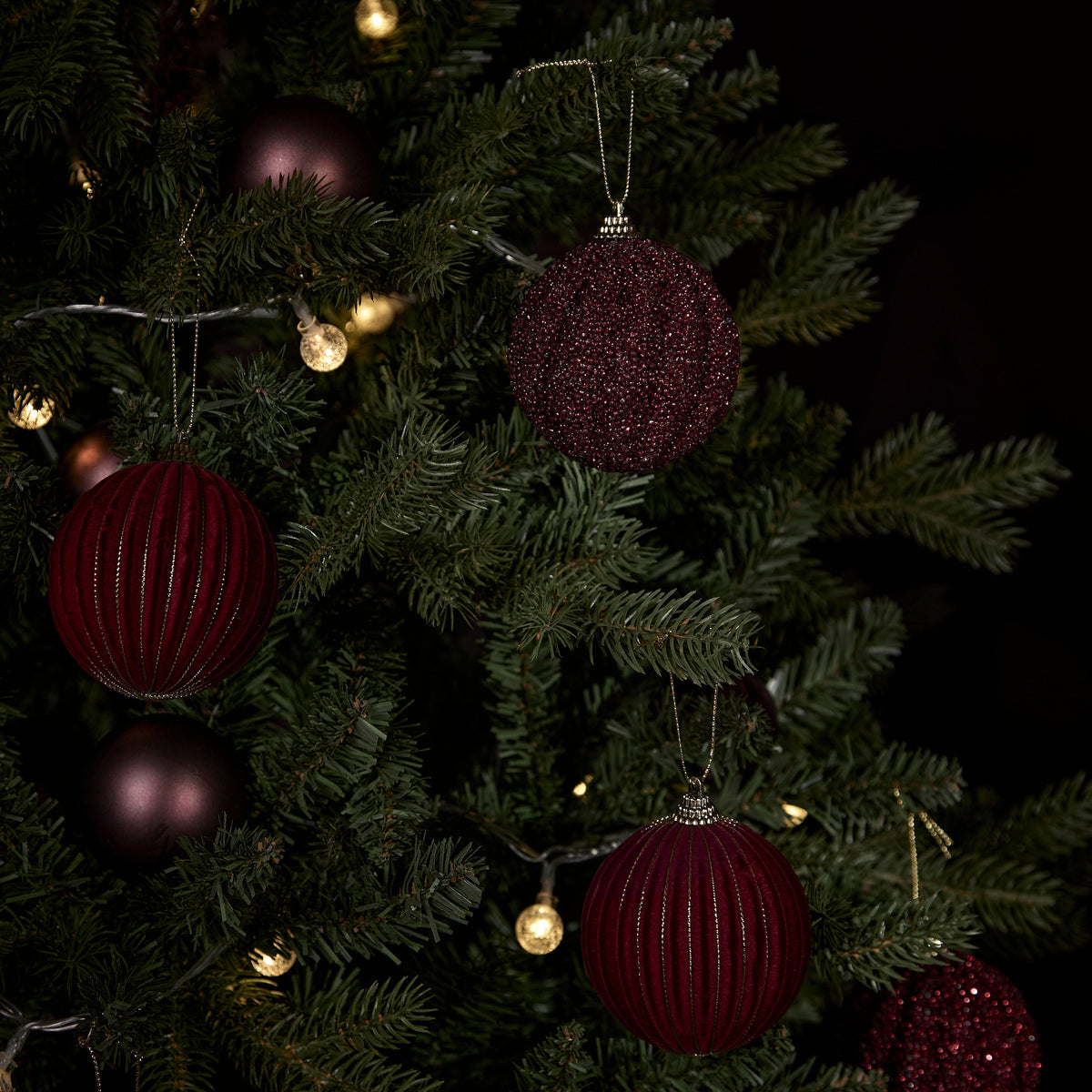 flocked_burgundy_bauble