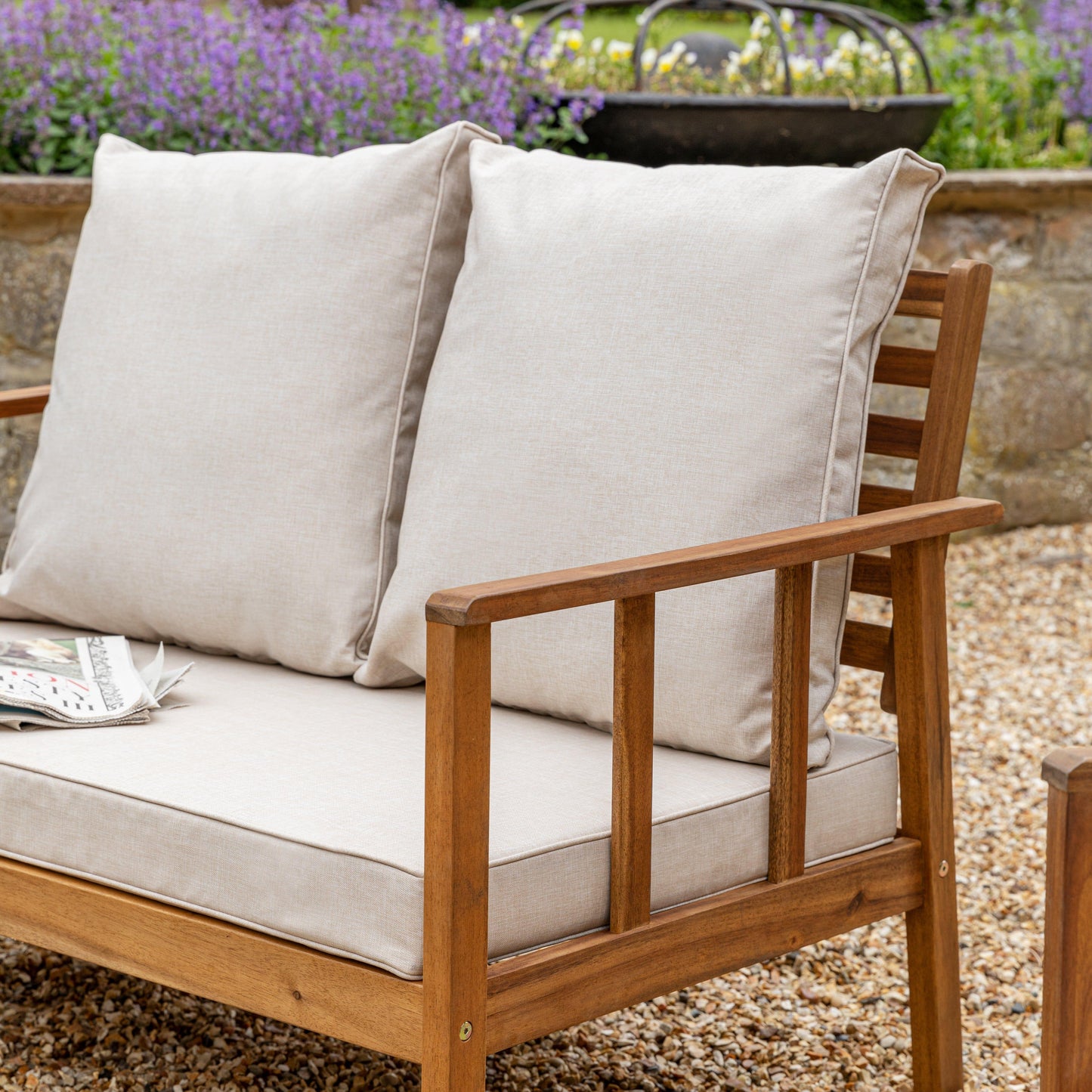 Harrelson outdoor sofa set with grey LED cantilever parasol - solid wood and white
