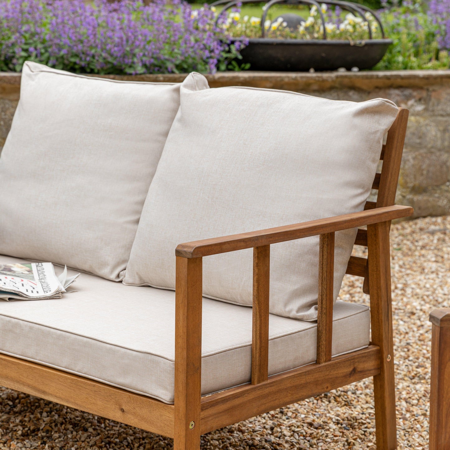 Harrelson outdoor sofa set with grey LED cantilever parasol - solid wood and white