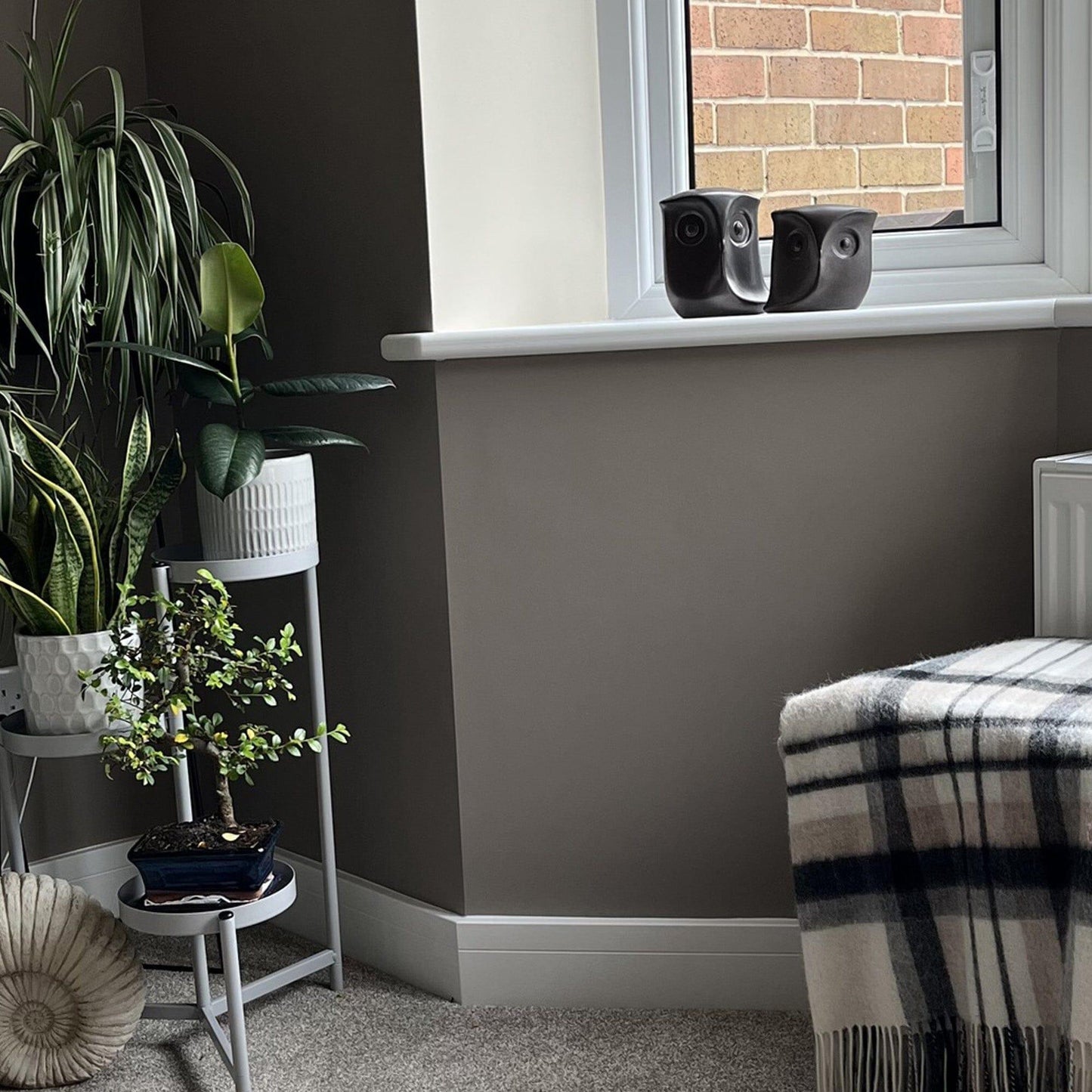 Hudswell 16cm Ceramic Owl Ornament - Black - Laura James