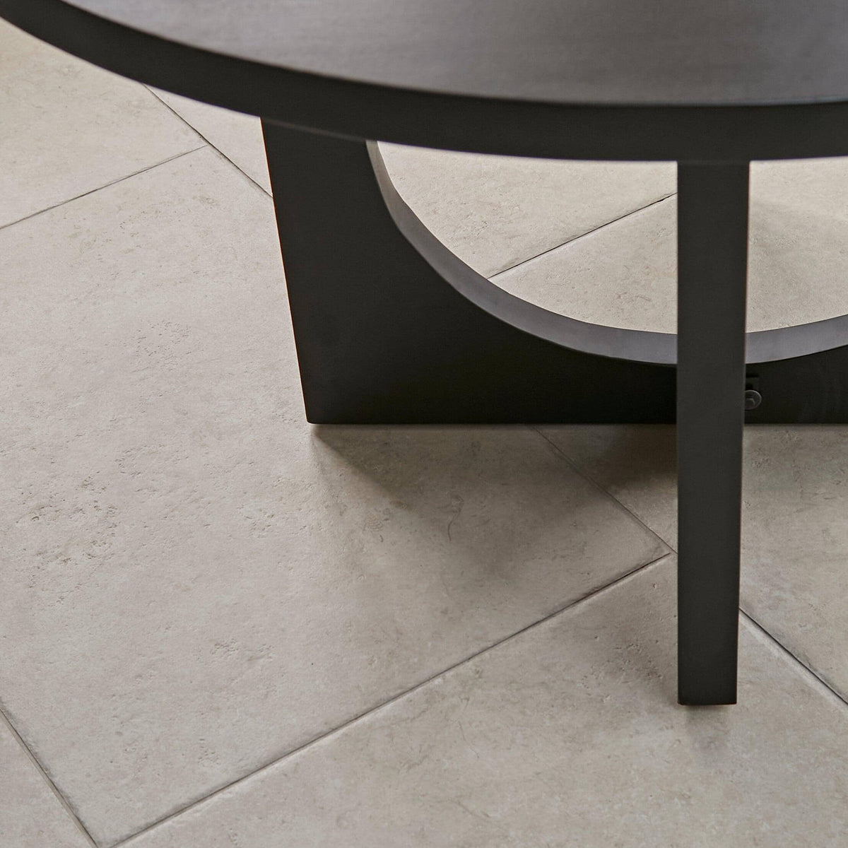 Jade Round Acacia Wood dining table - Jet Black - Laura James