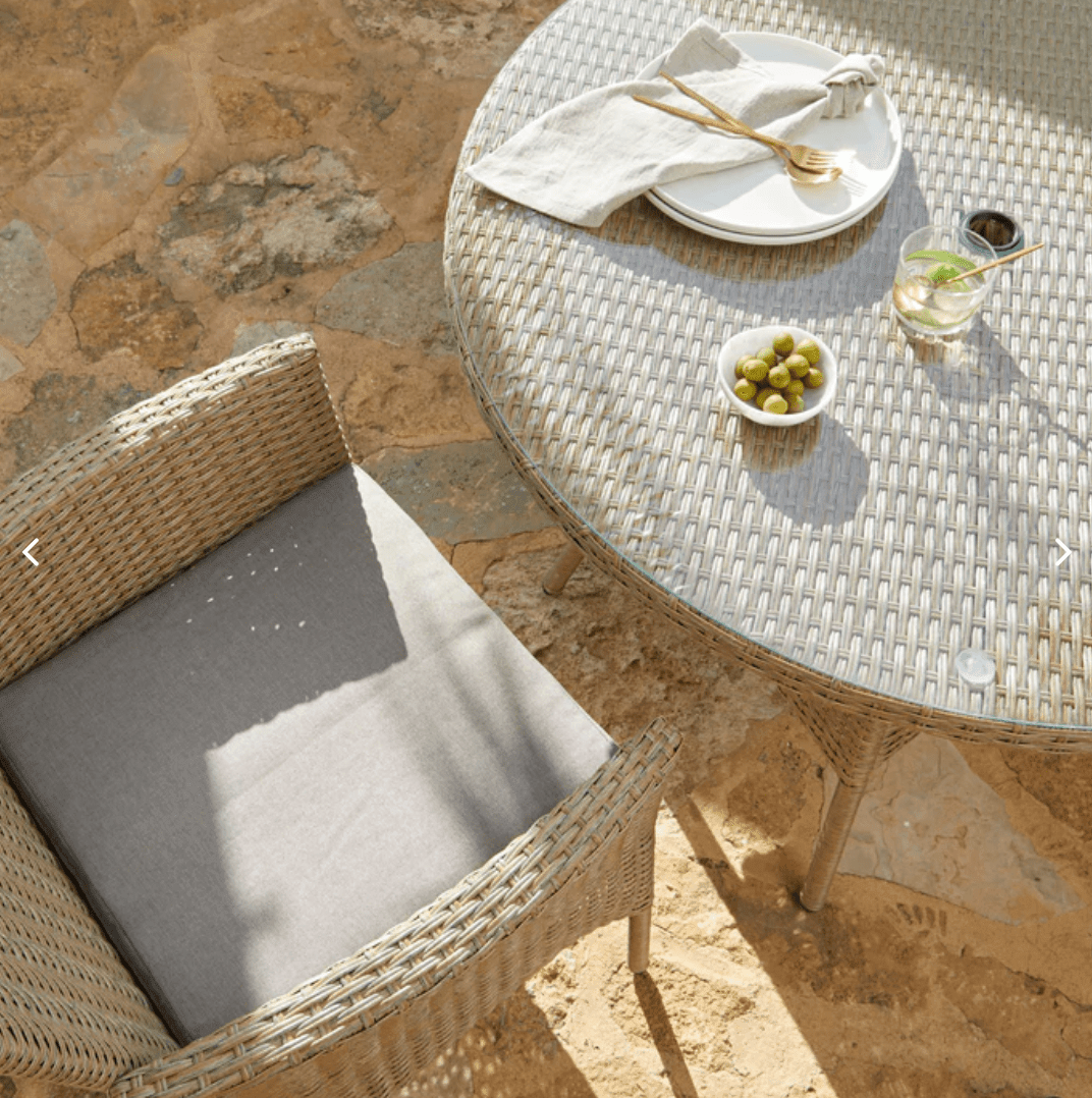 Kemble 6 Seater Rattan Round Outdoor Dining Table Set with Cream LED Premium Parasol - Natural Brown - Laura James