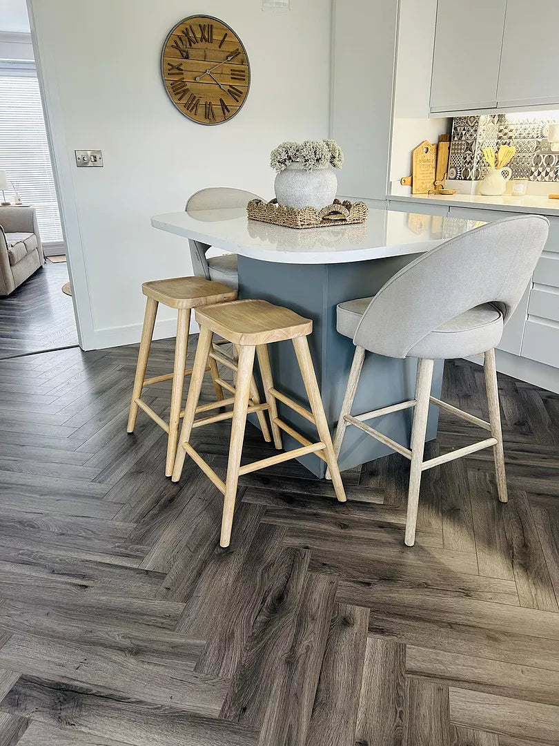 Marilyn Soft Beige Bar Stool - Whitewash Oak Legs