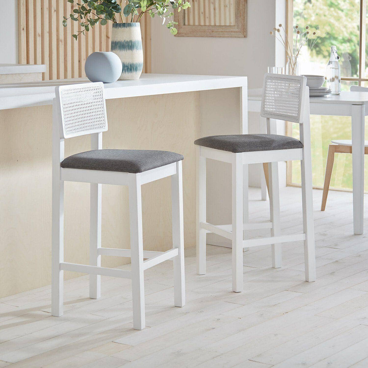 Charlie bar stool - white - Laura James