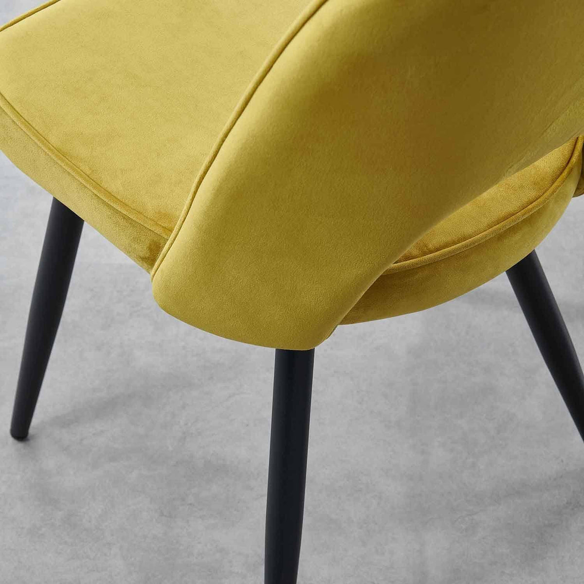 Metis dining chair - ochre - Laura James
