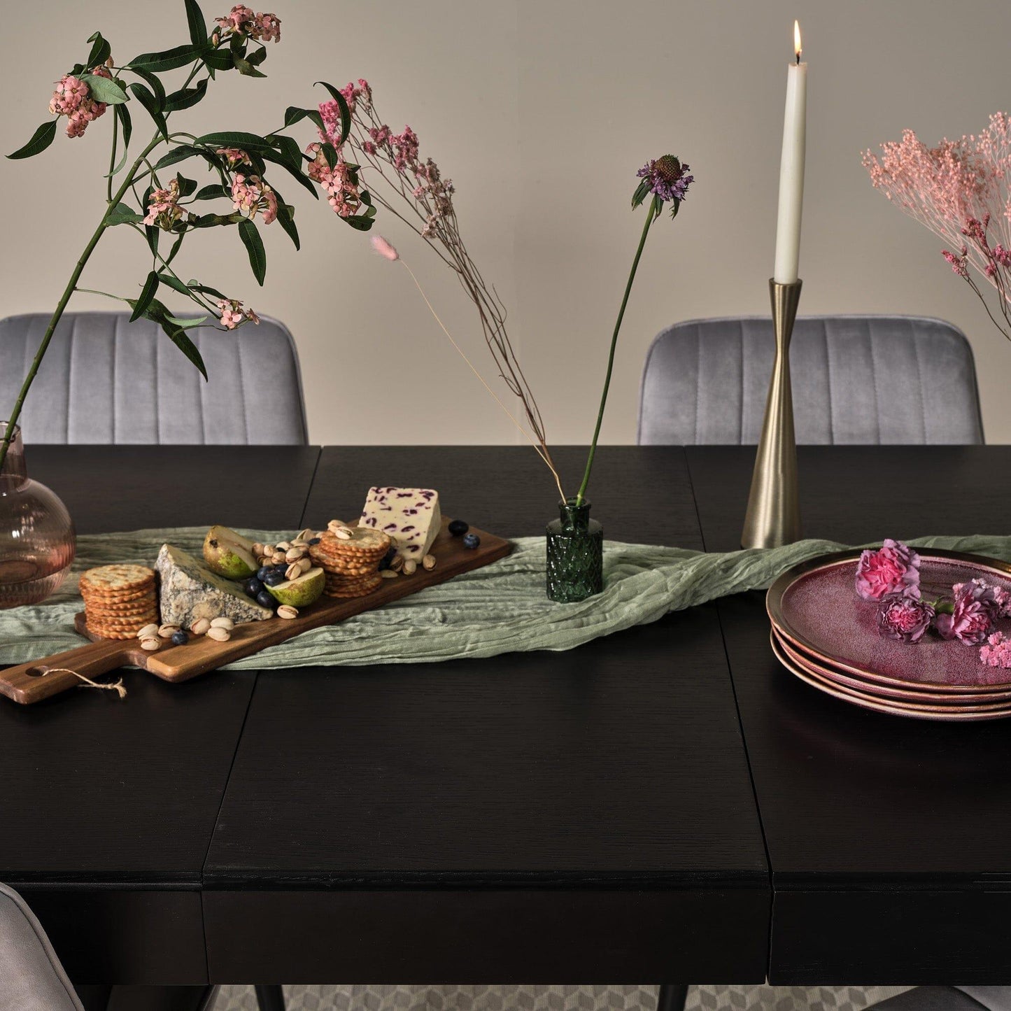Magnus Black Extendable Dining Table - Bella Grey Velvet Chairs