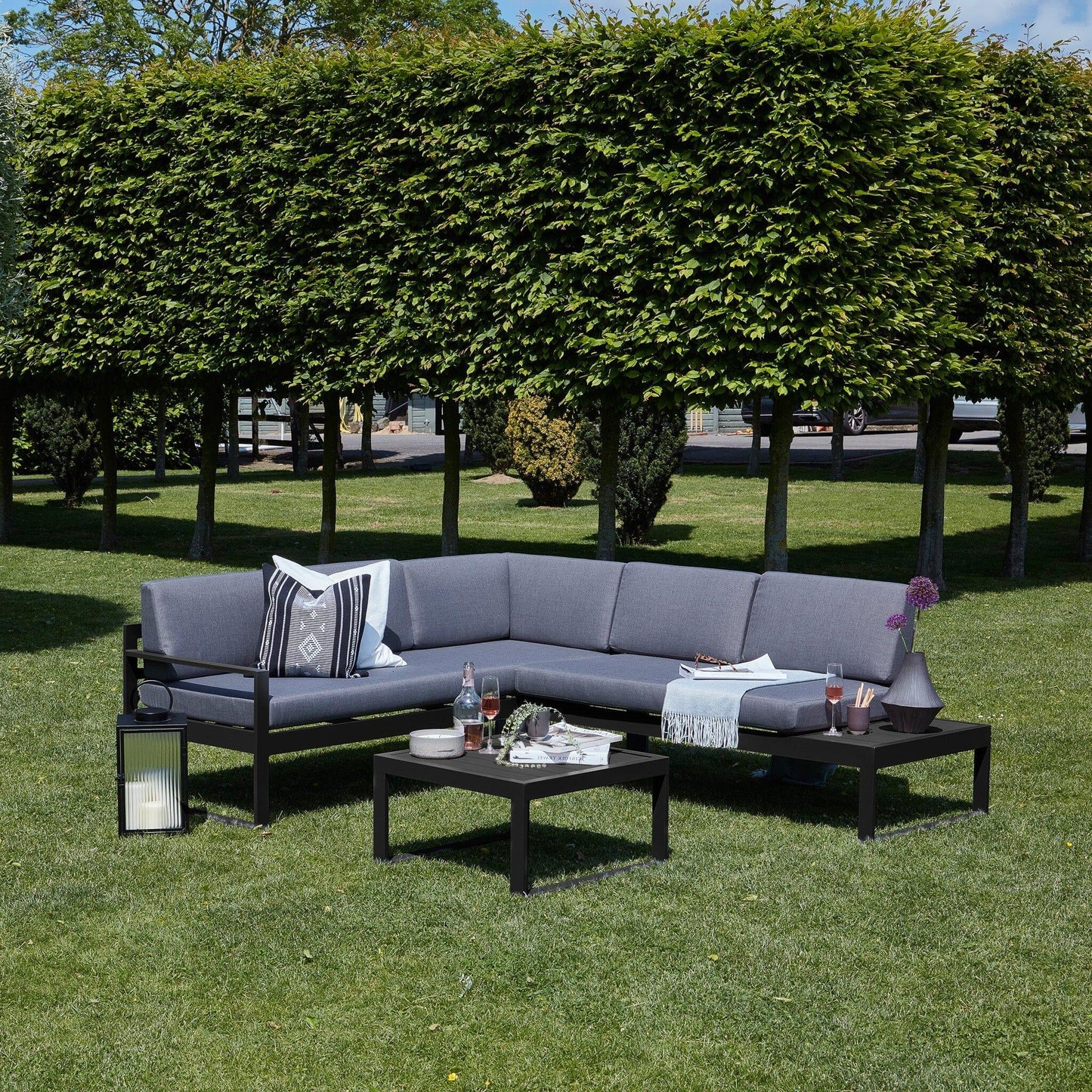 Maia Garden Corner Sofa - Black - Left Hand Assembly