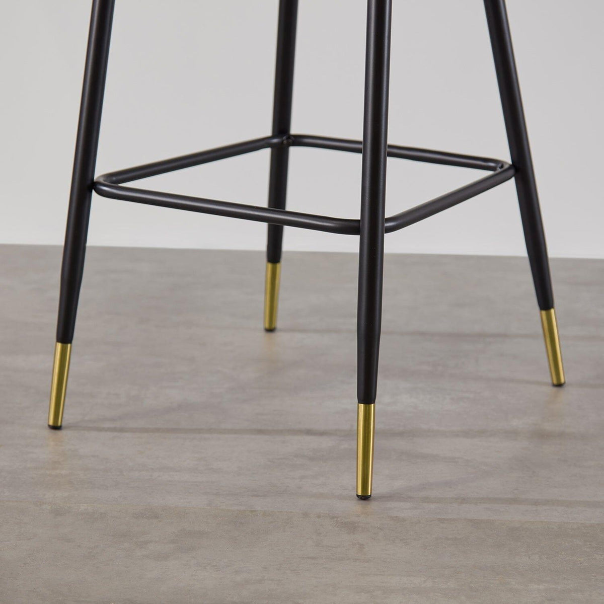Marilyn bar stool - set of 2 - blue velvet - Laura James